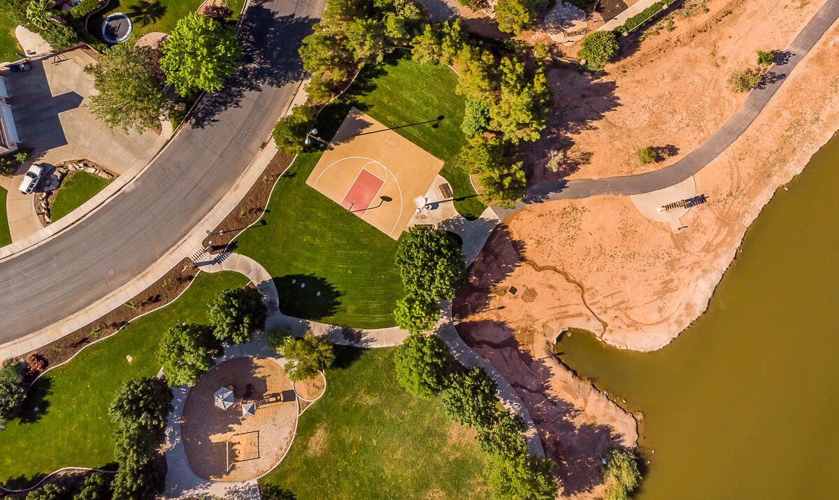 SPRINGS ESTATES - Residential