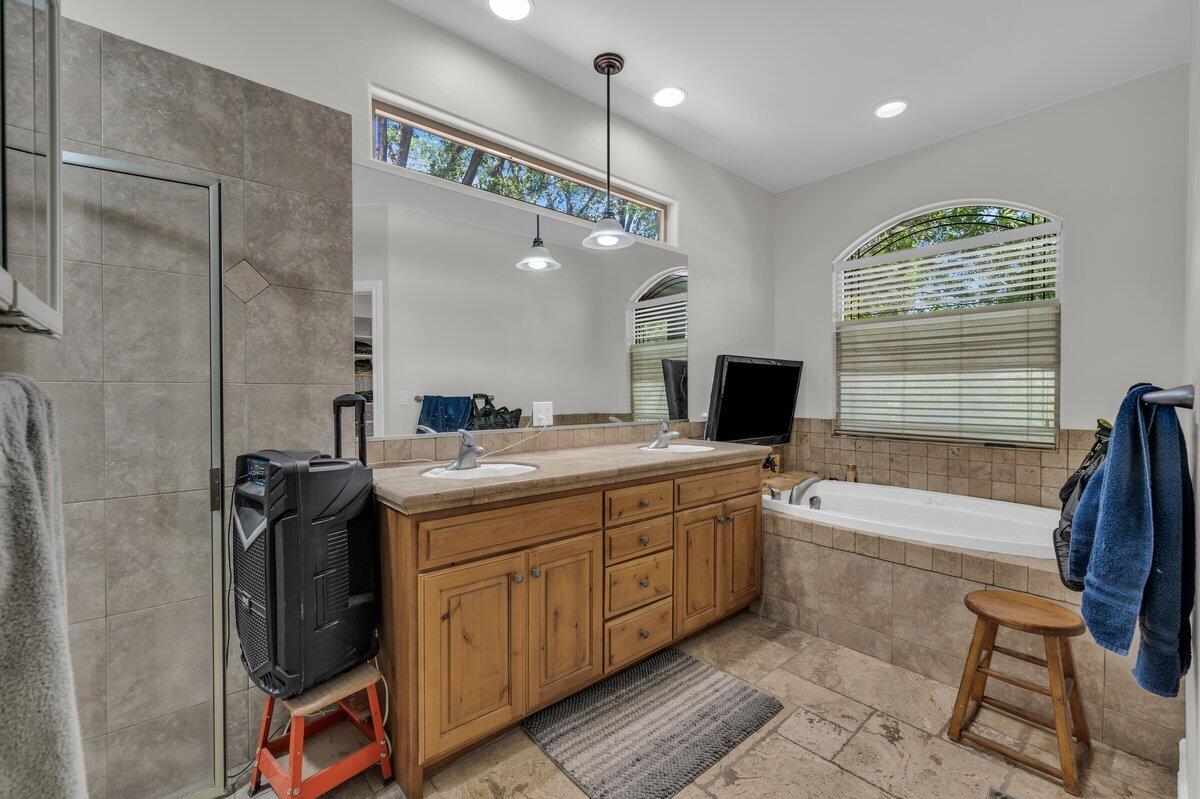 SPRINGS ESTATES - Residential