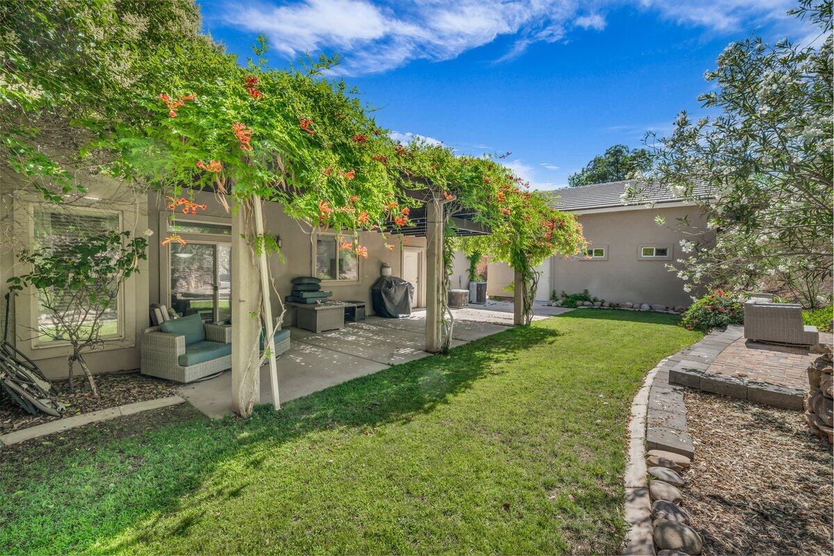 SPRINGS ESTATES - Residential