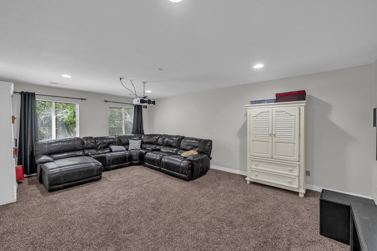 SPRINGS ESTATES - Residential