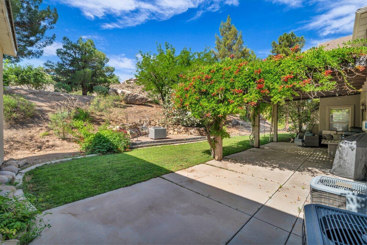 SPRINGS ESTATES - Residential