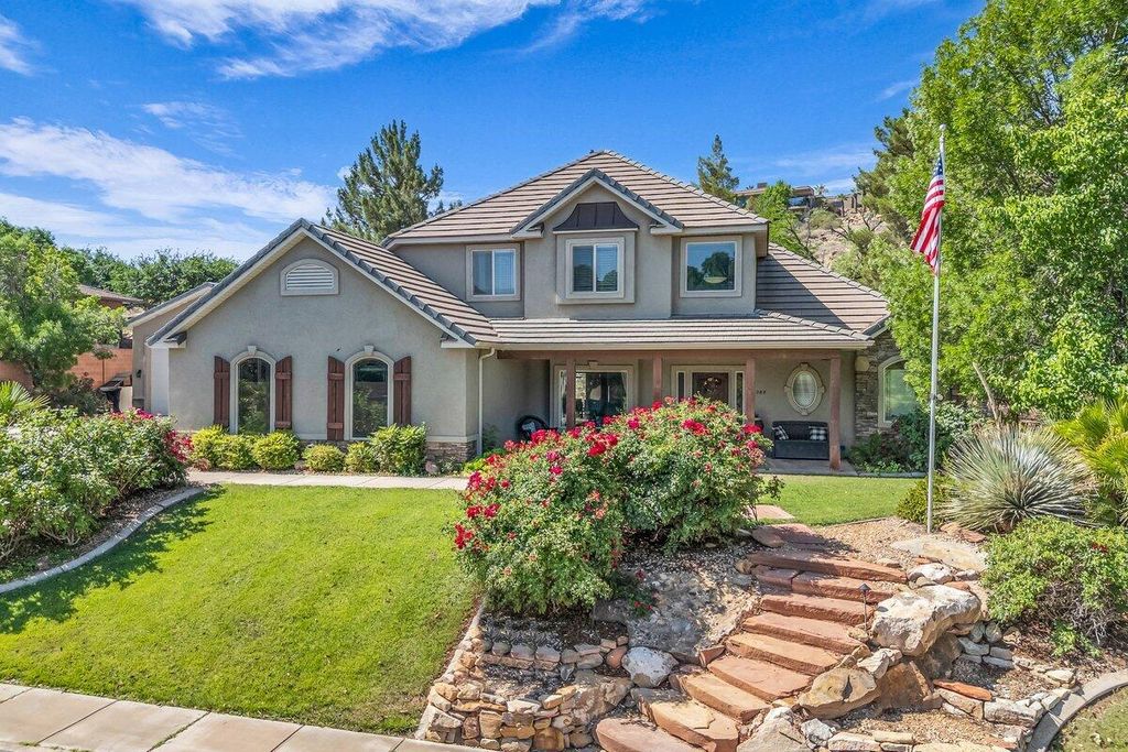 Photo of 2368 E Via Linda CIR, Saint George, UT 84790 (MLS # 26-272420)