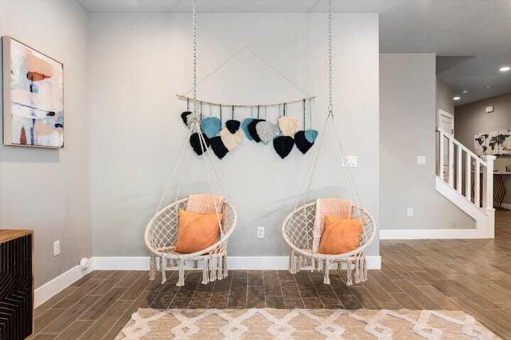 ZION VILLAGE TWHM - Residential