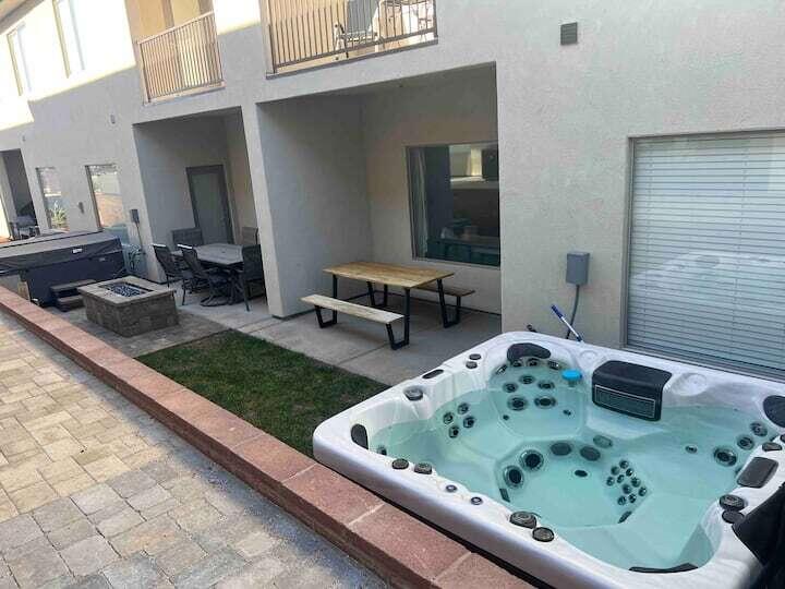 ZION VILLAGE TWHM - Residential