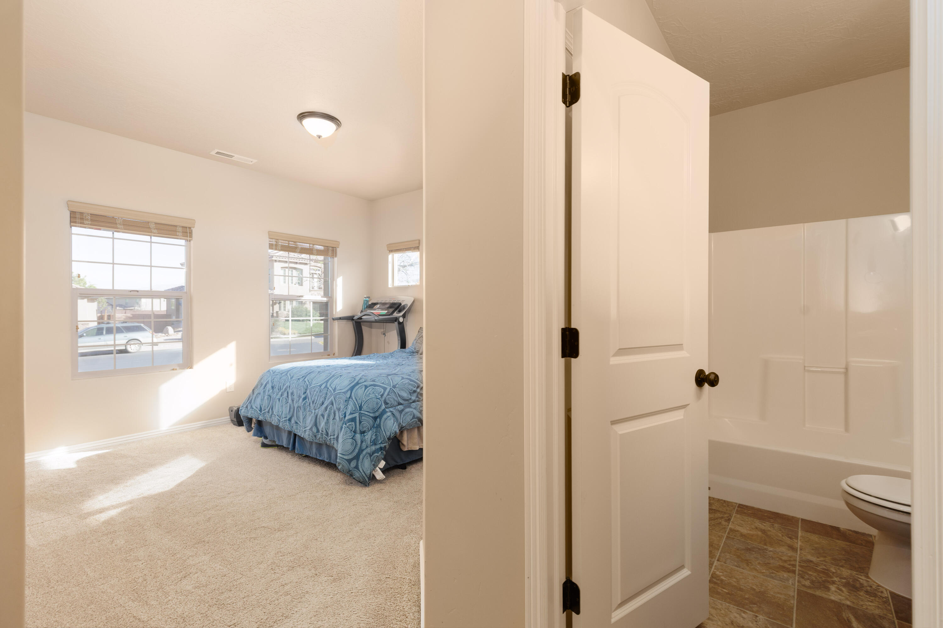 SUN VALLEY ESTATES - Residential