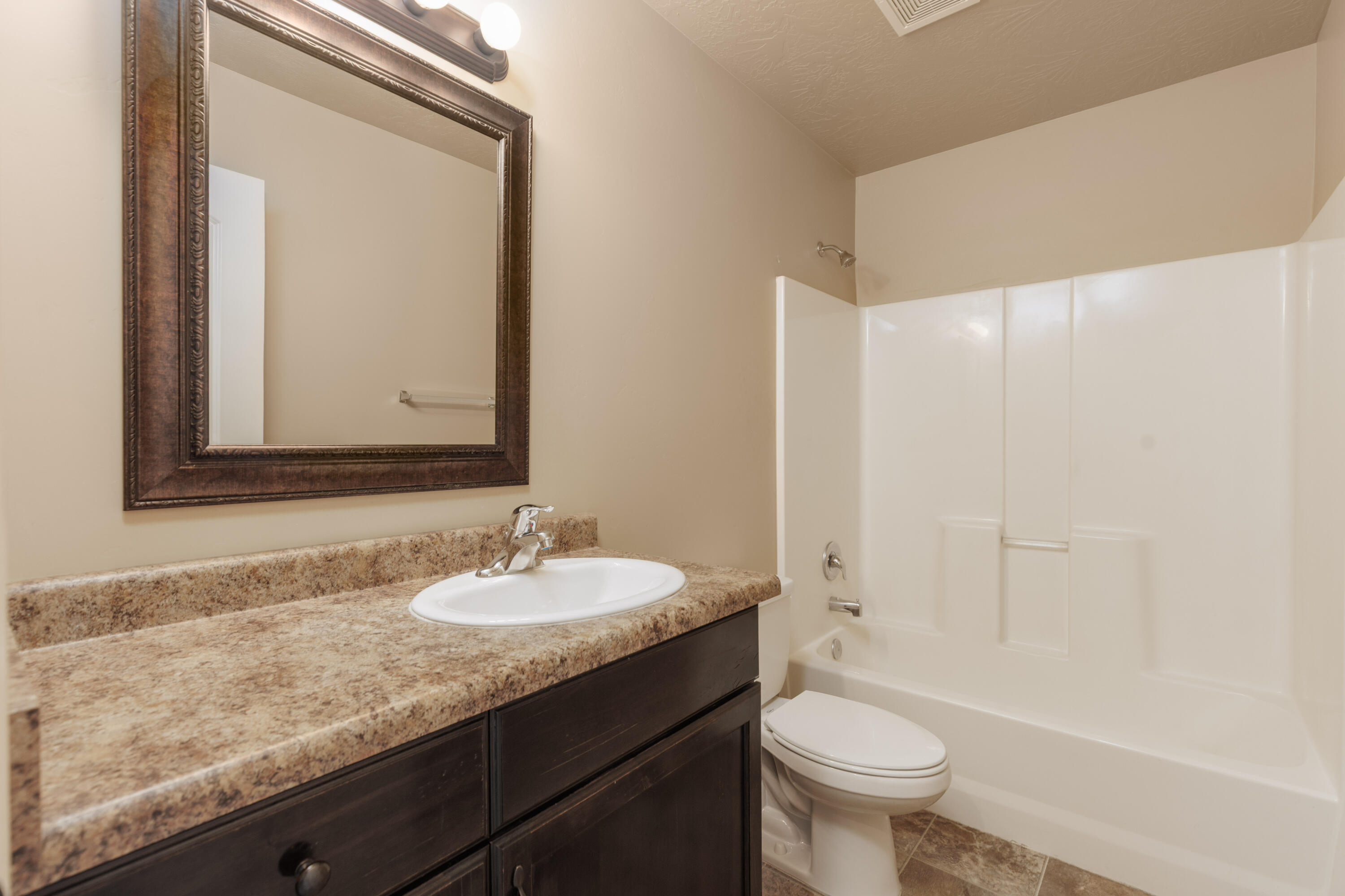 SUN VALLEY ESTATES - Residential