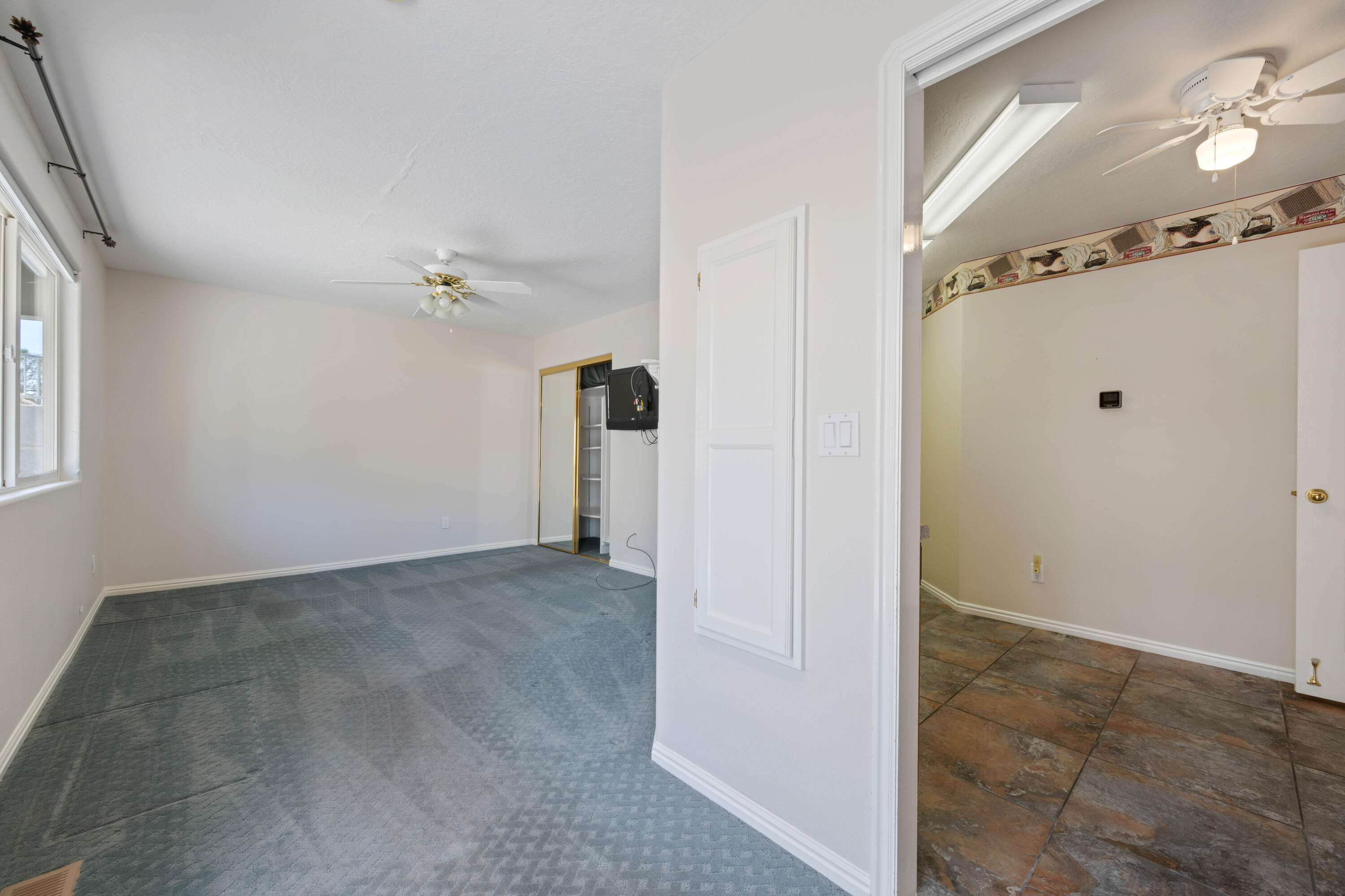 BOULDERS - Residential