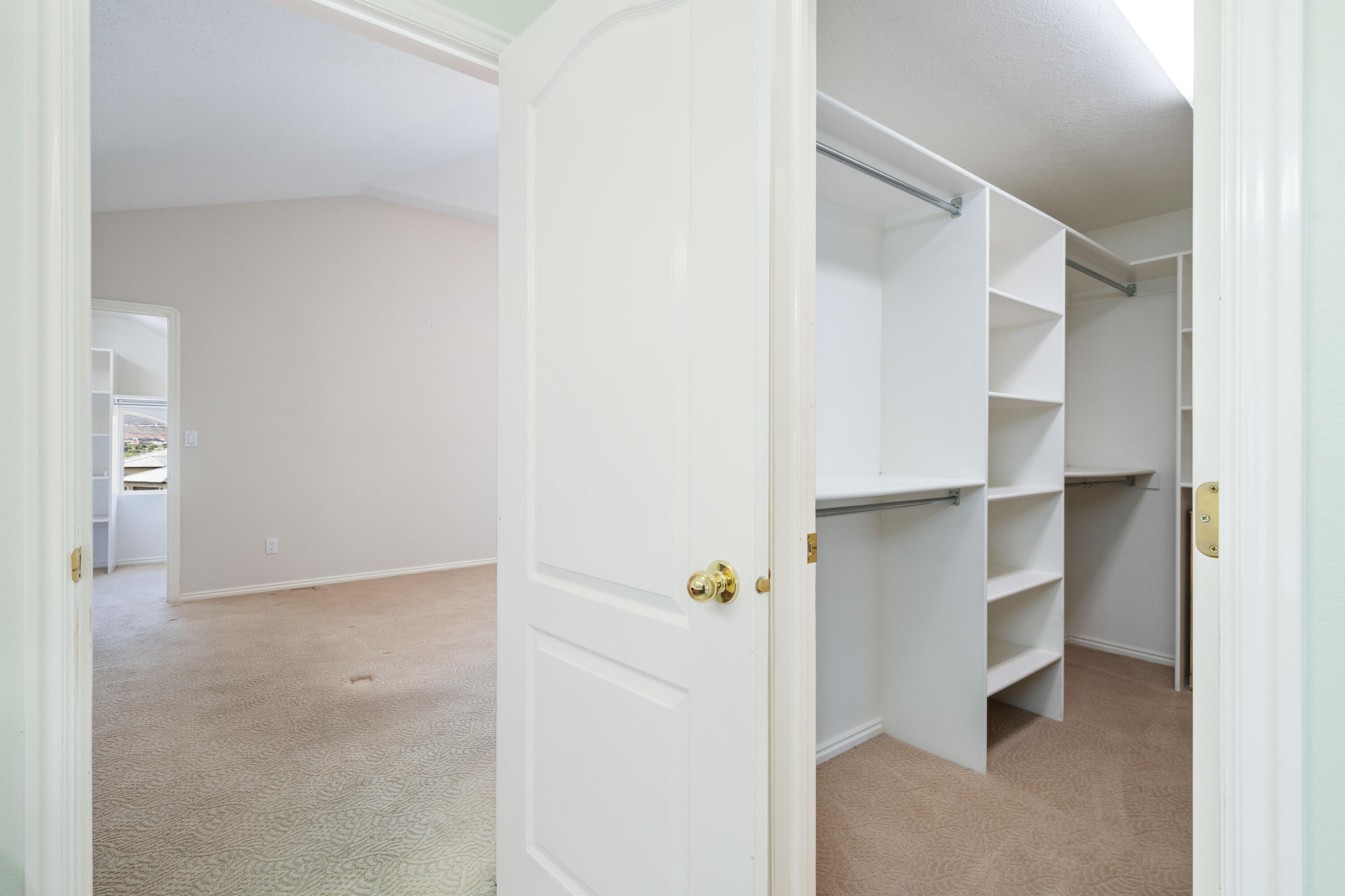 BOULDERS - Residential