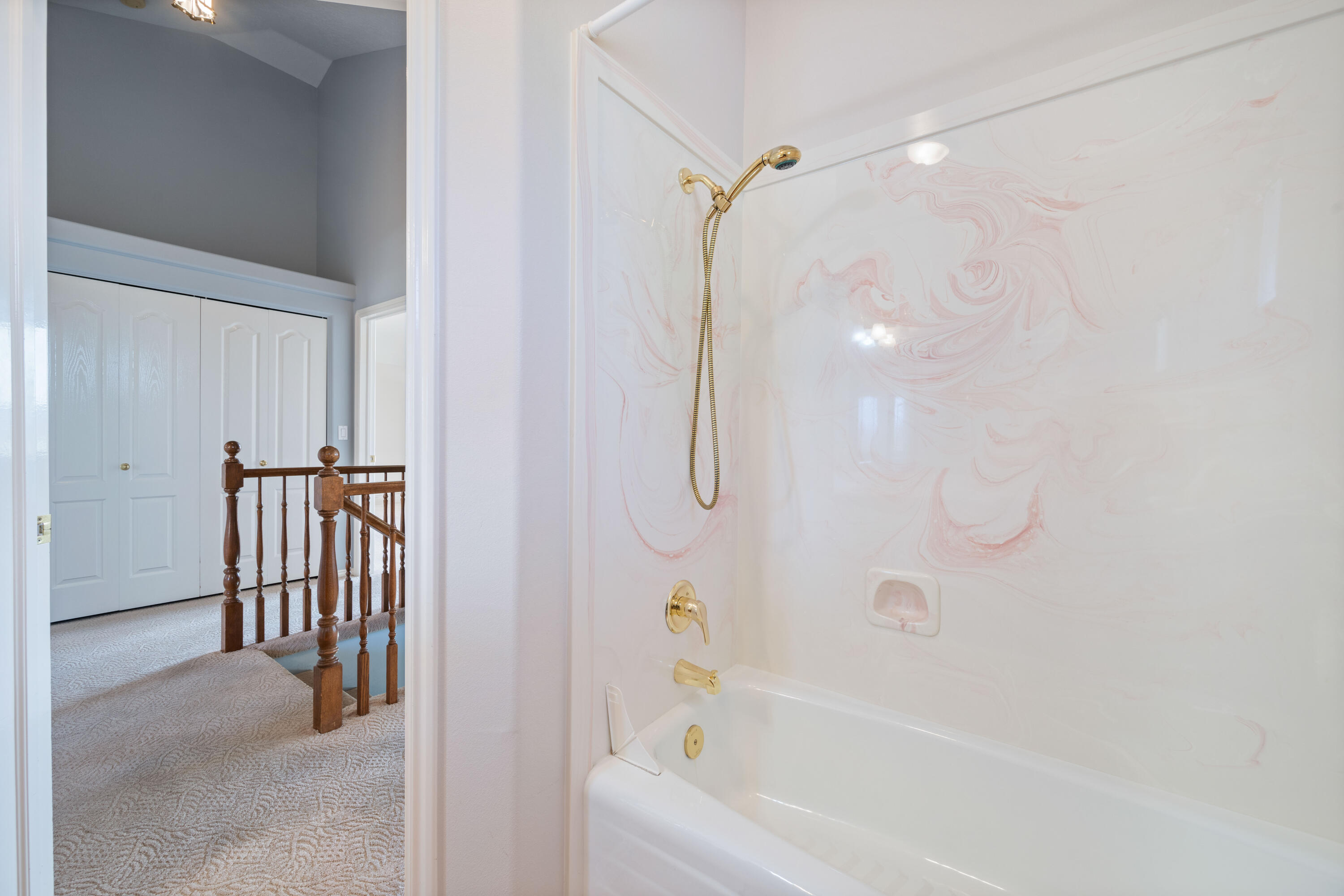 BOULDERS - Residential