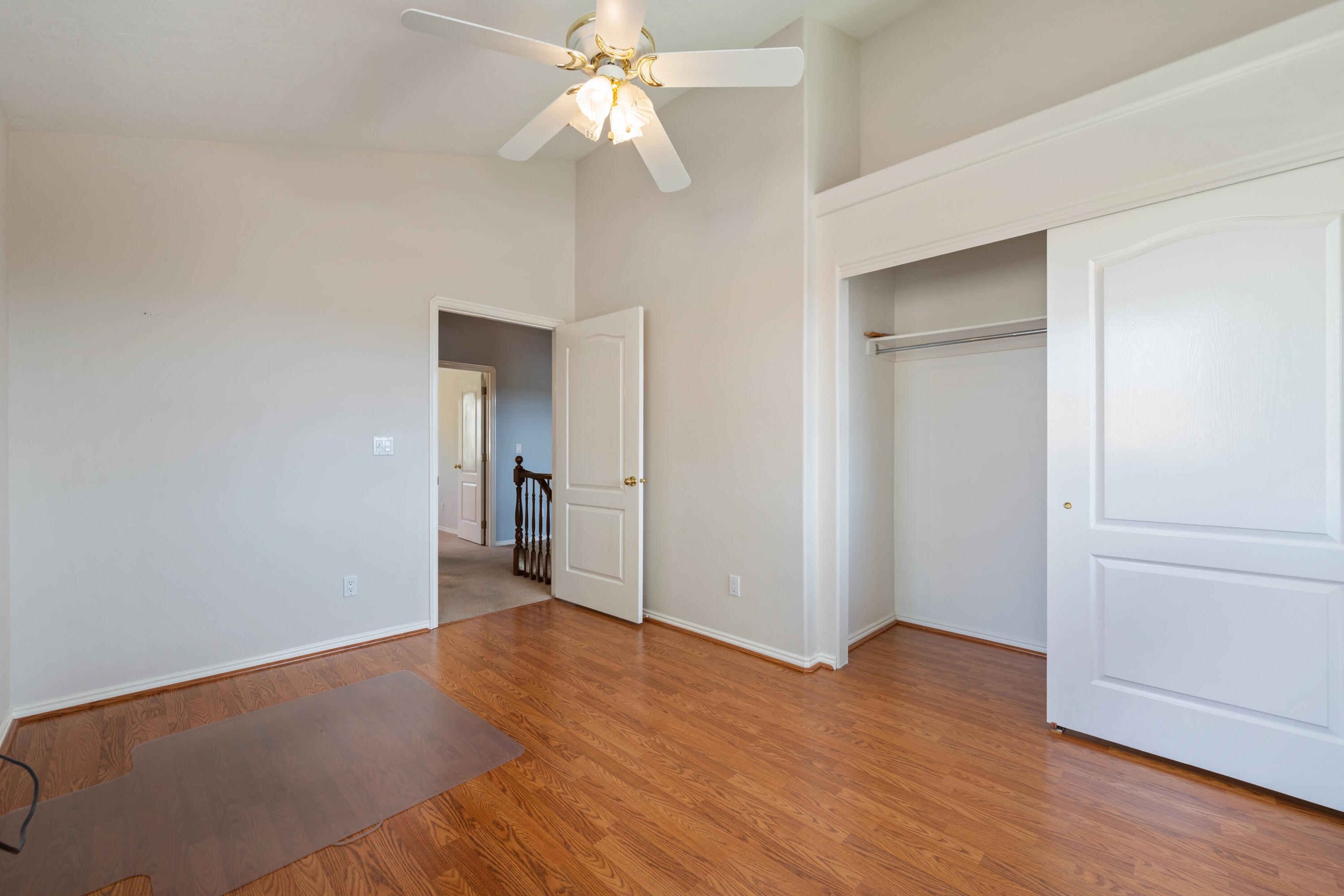 BOULDERS - Residential