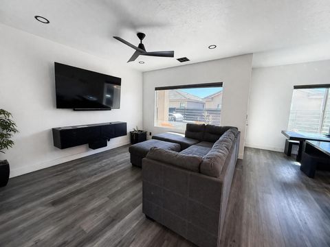 Tiny photo for 543 S STEWART CREEK, Washington, UT 84780 (MLS # 26-270592)