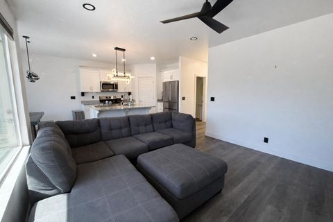 Tiny photo for 543 S STEWART CREEK, Washington, UT 84780 (MLS # 26-270592)