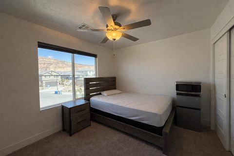 Tiny photo for 543 S STEWART CREEK, Washington, UT 84780 (MLS # 26-270592)