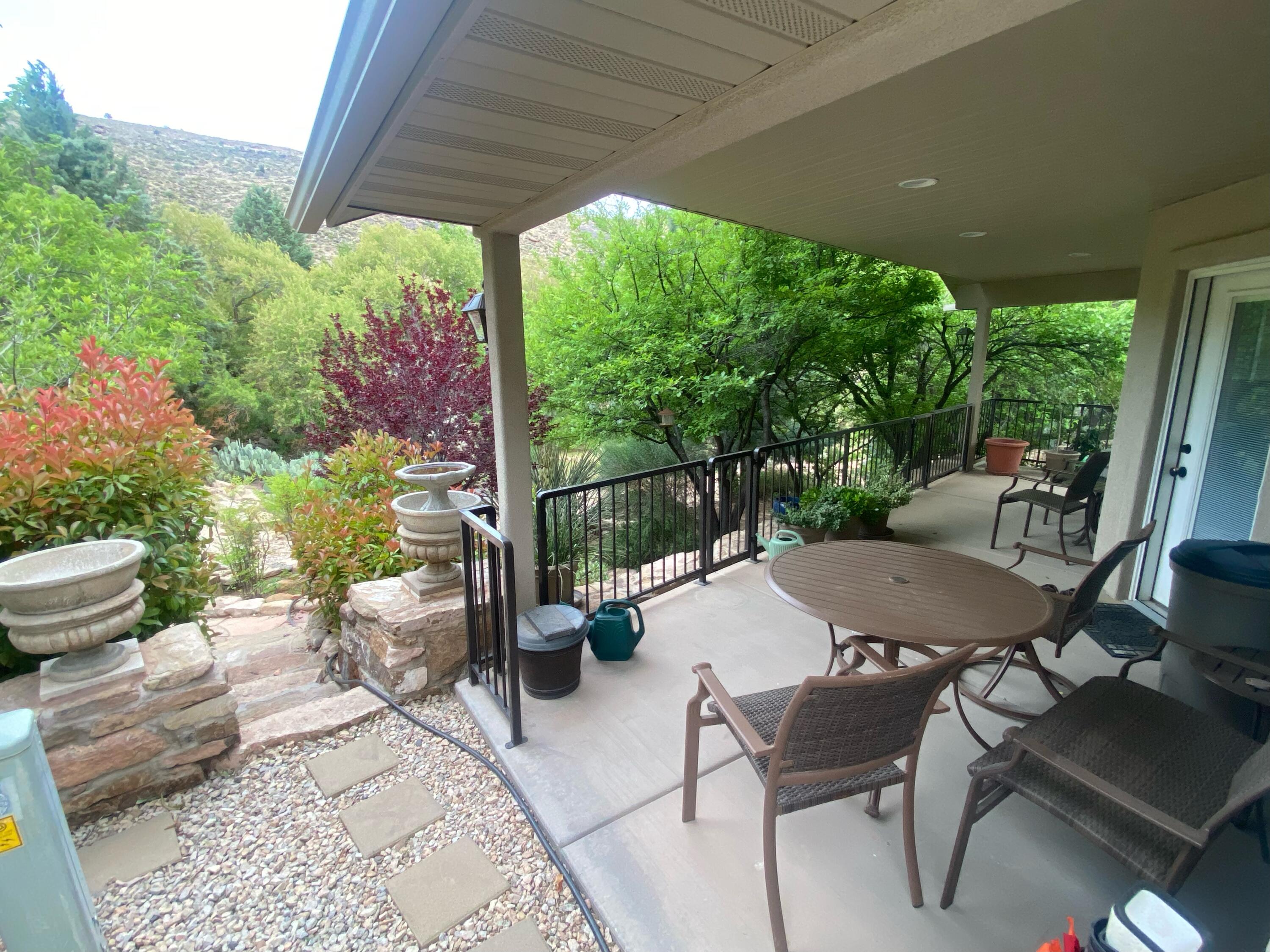 HARRISBURG LAKESIDE ESTATES - Residential