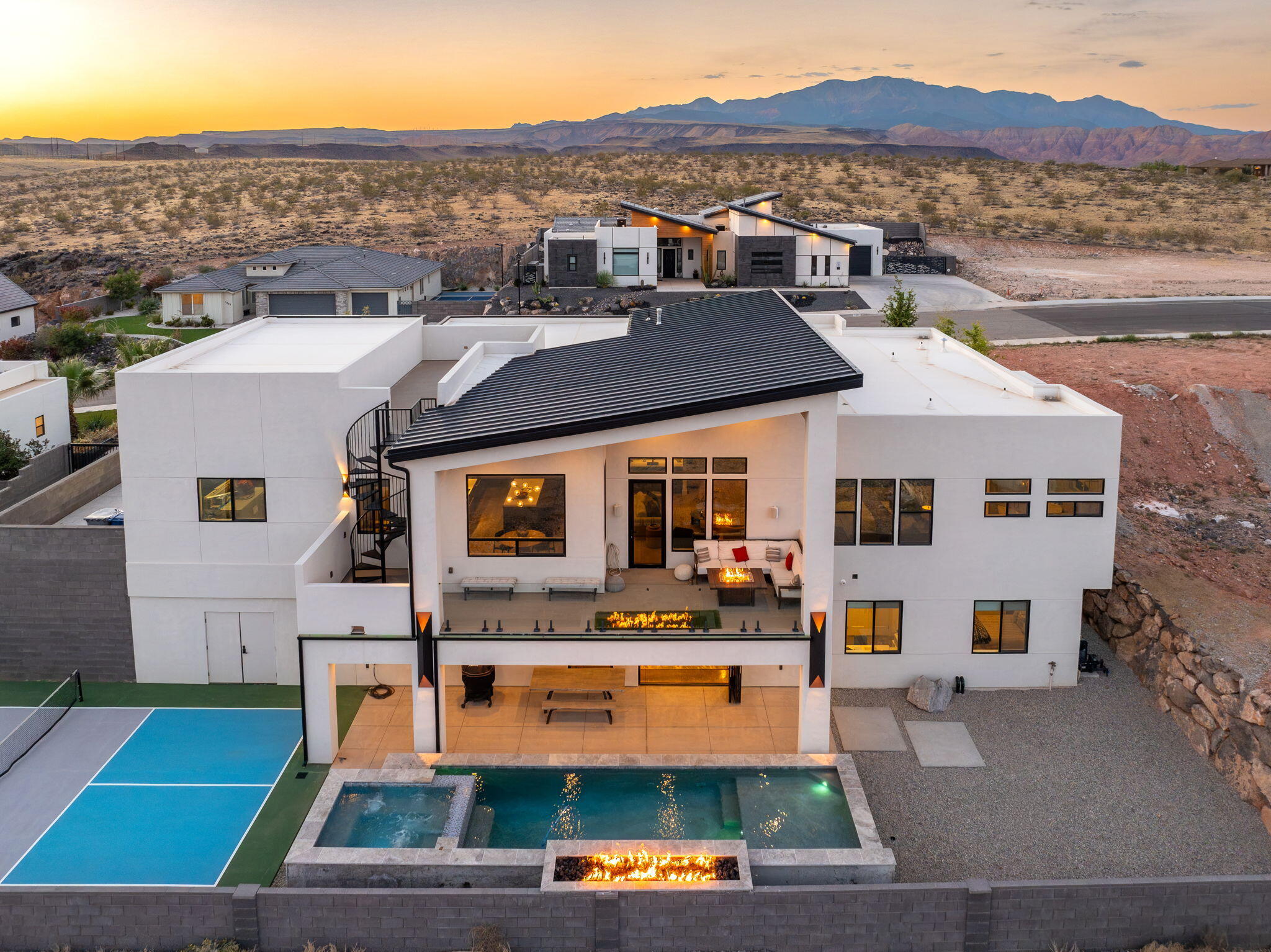 GRAND HEIGHTS - Residential