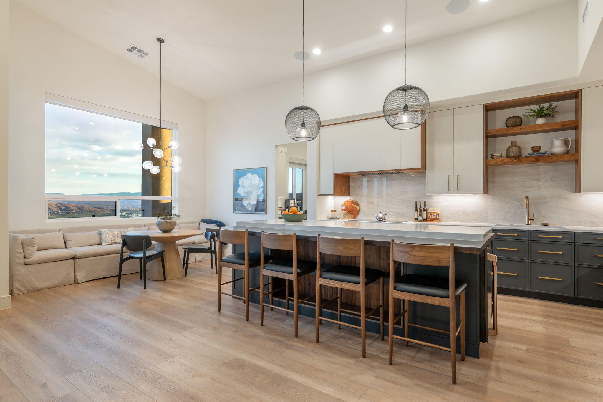GRAND HEIGHTS - Residential