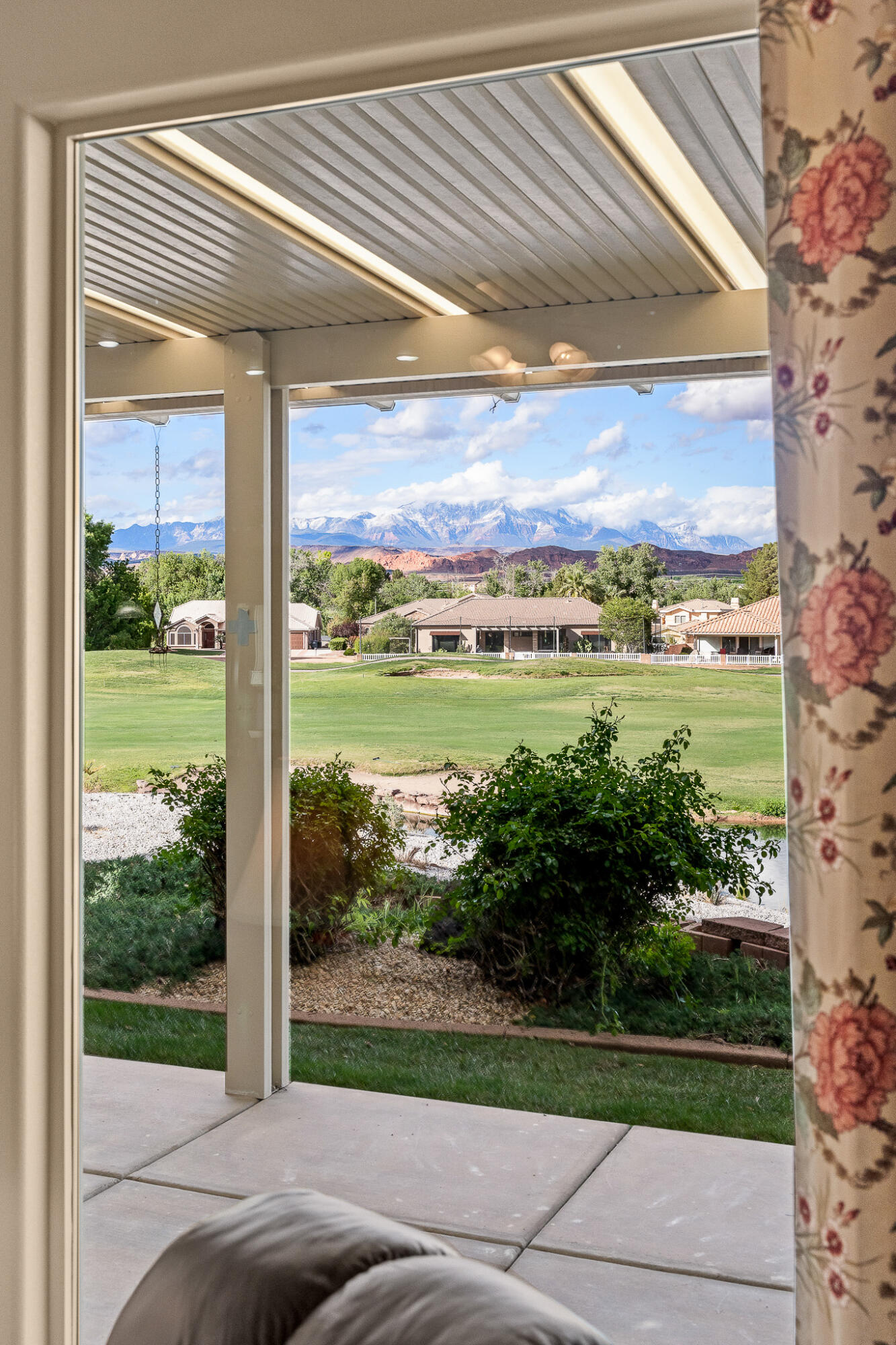 CRYSTAL SPRINGS - Residential