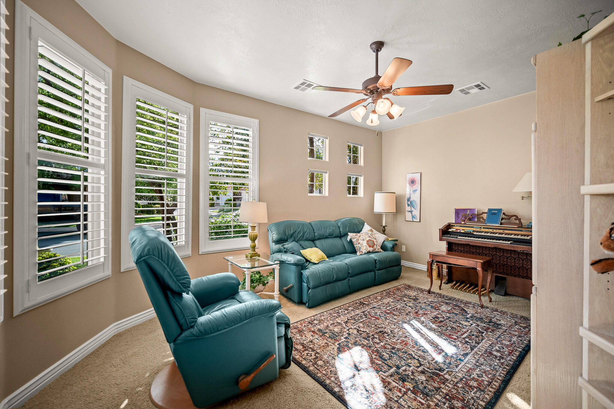 CRYSTAL SPRINGS - Residential