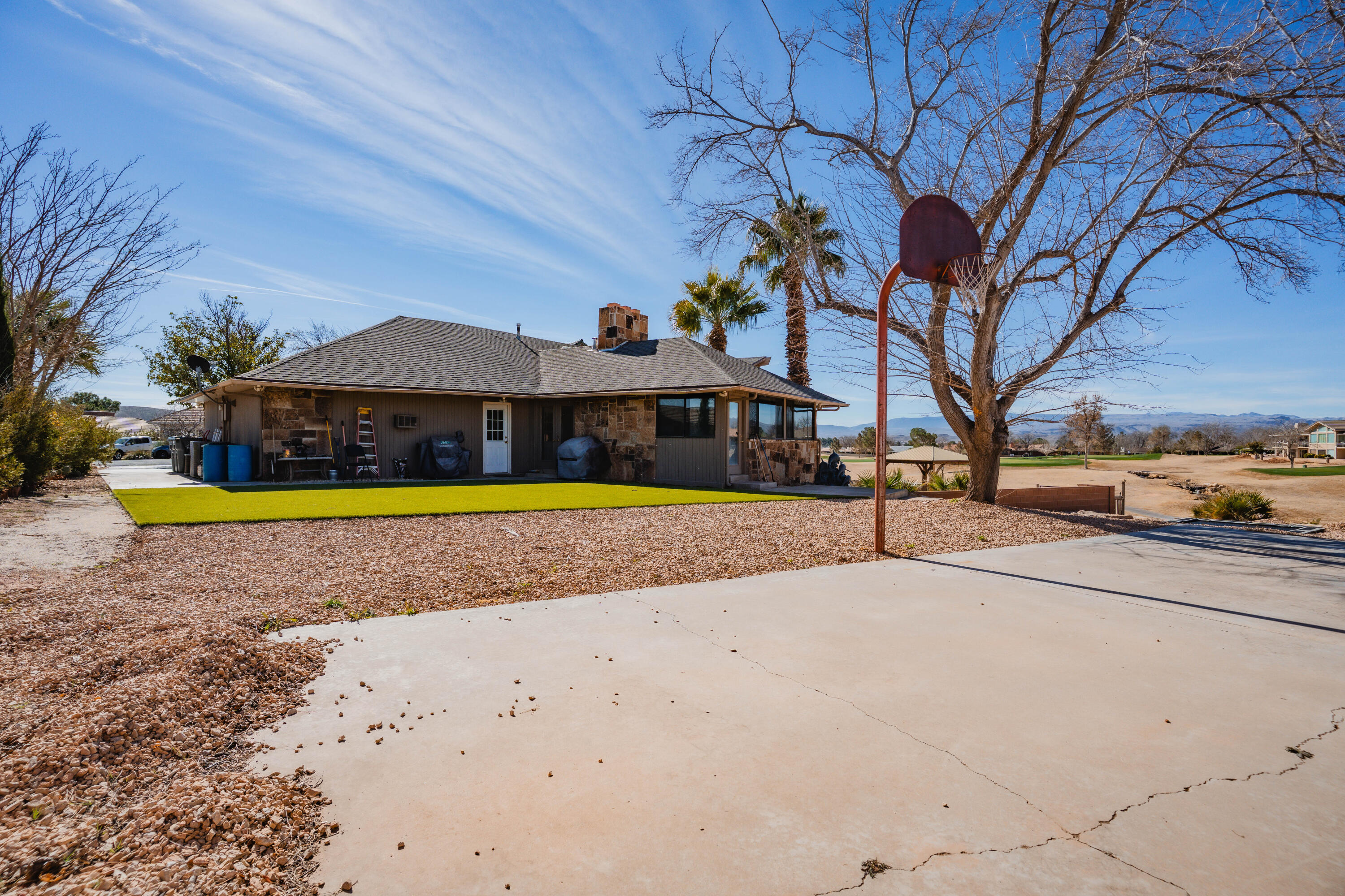 BLOOMINGTON COUNTRY CLUB - Residential