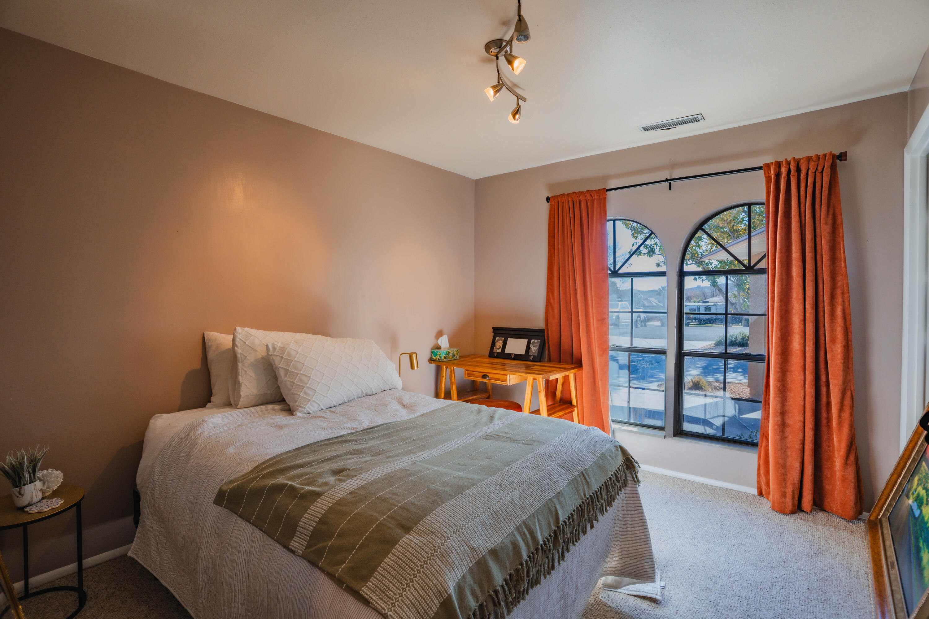 BLOOMINGTON COUNTRY CLUB - Residential