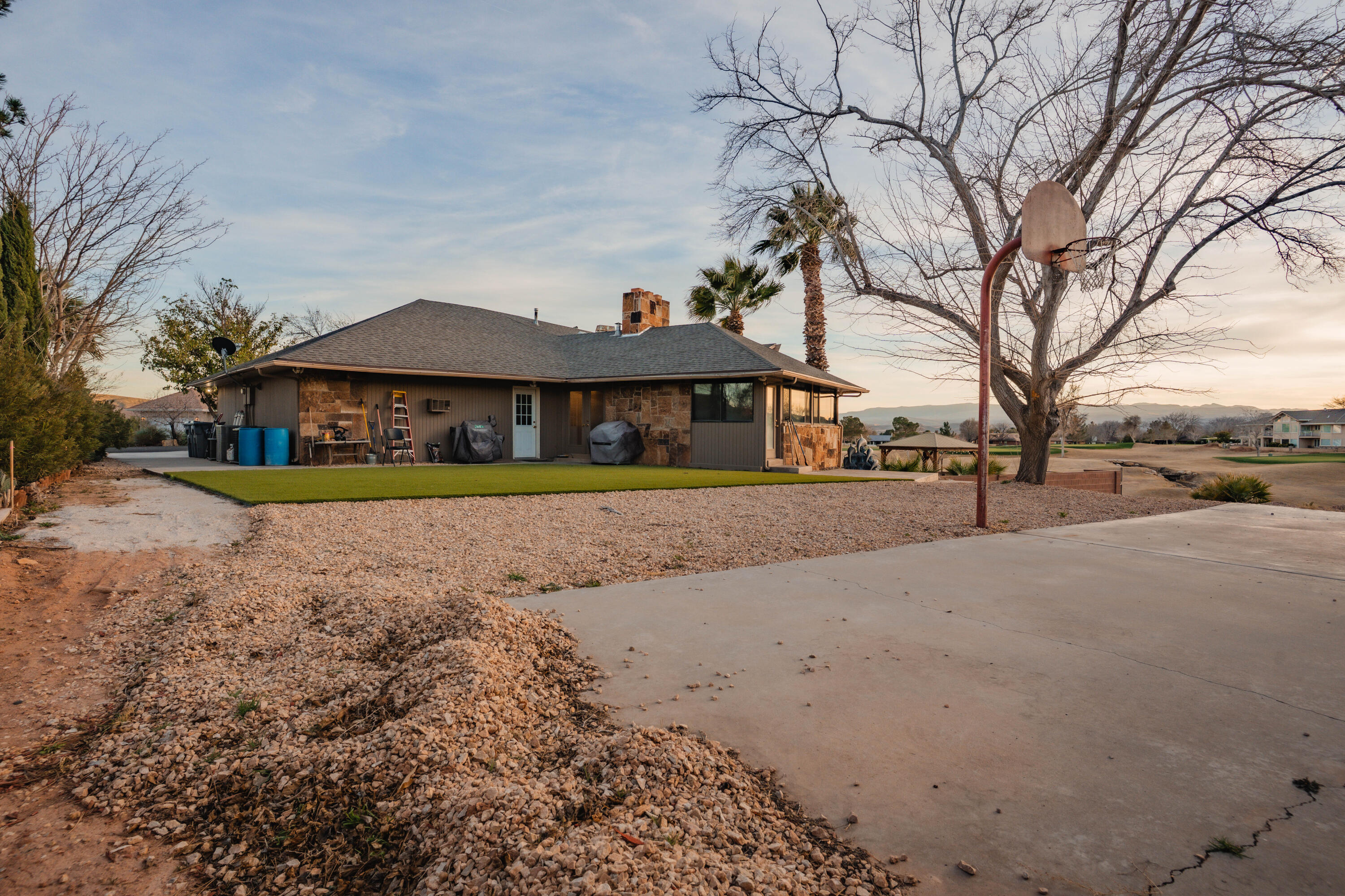 BLOOMINGTON COUNTRY CLUB - Residential