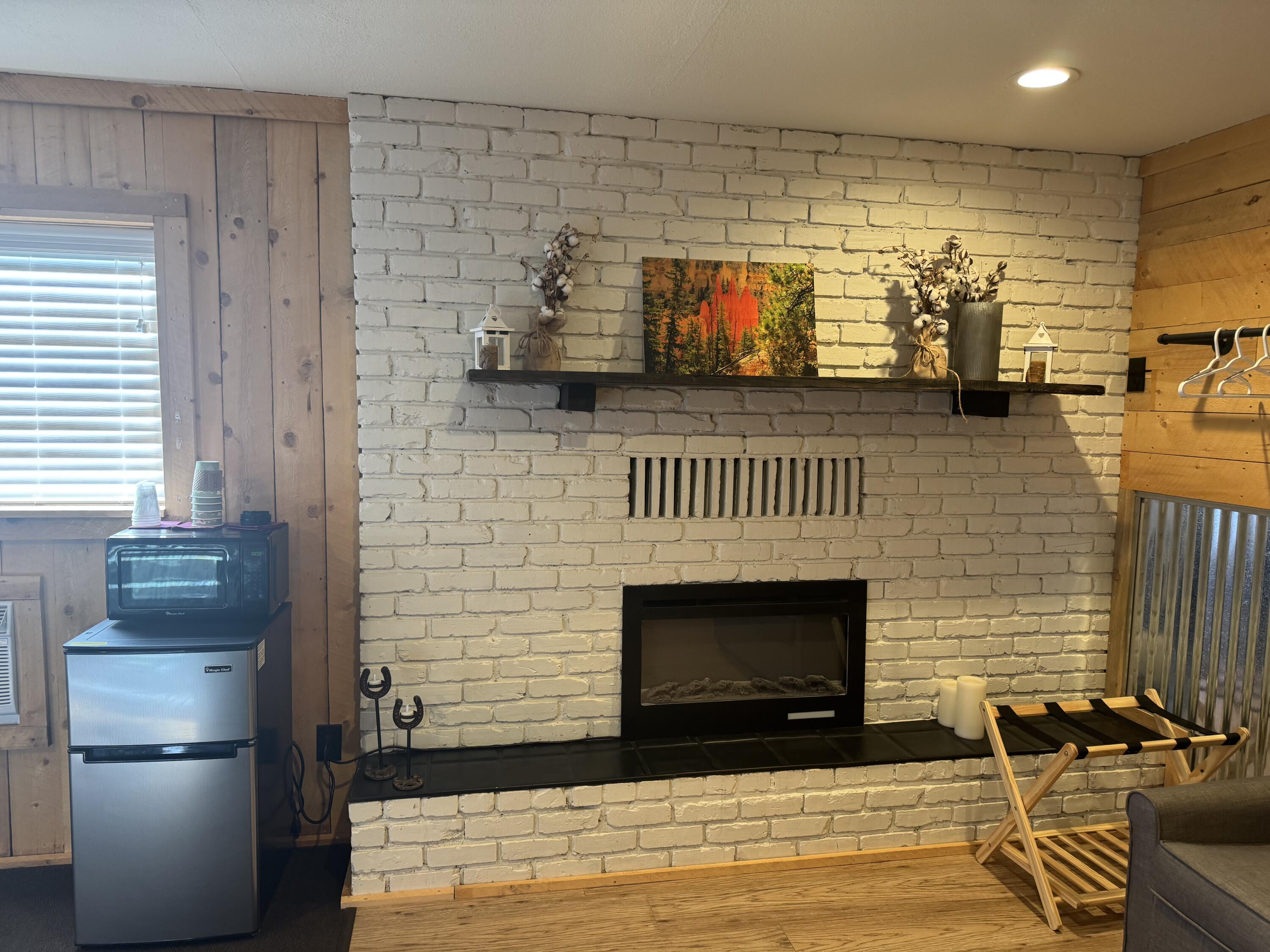 TOQUERVILLE TOWNSITE - Residential