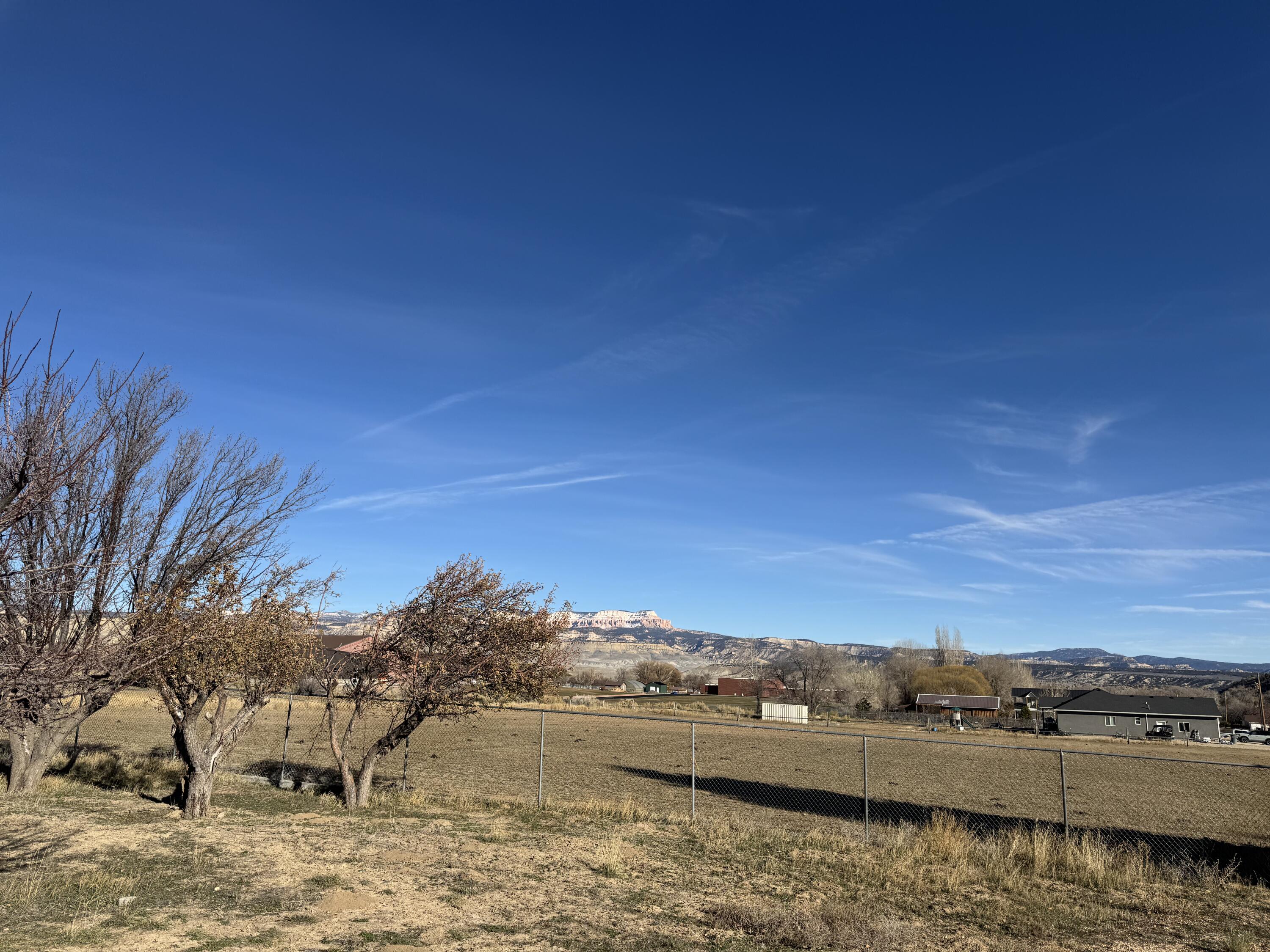 TOQUERVILLE TOWNSITE - Residential