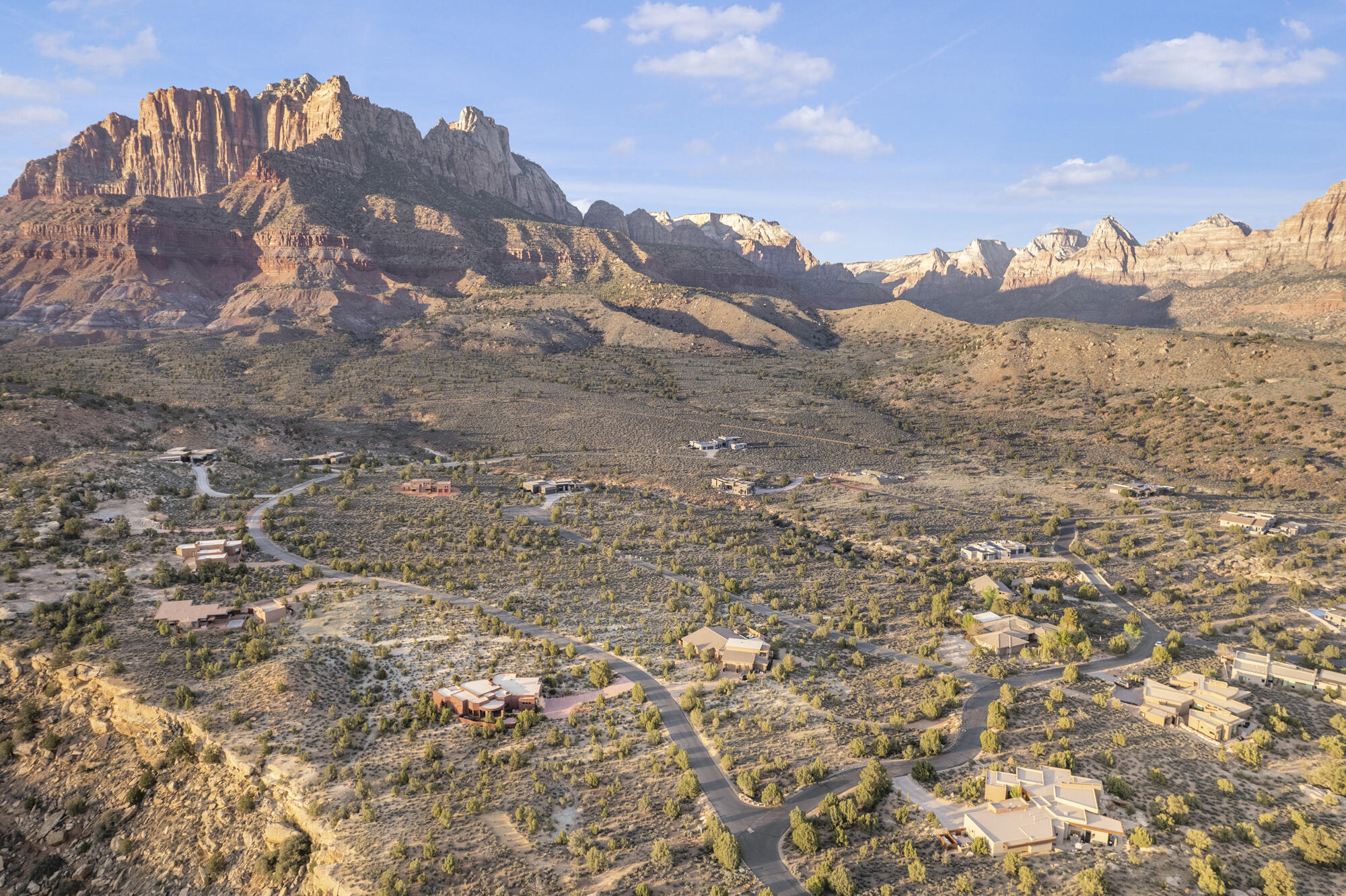 ANASAZI PLATEAU - Land