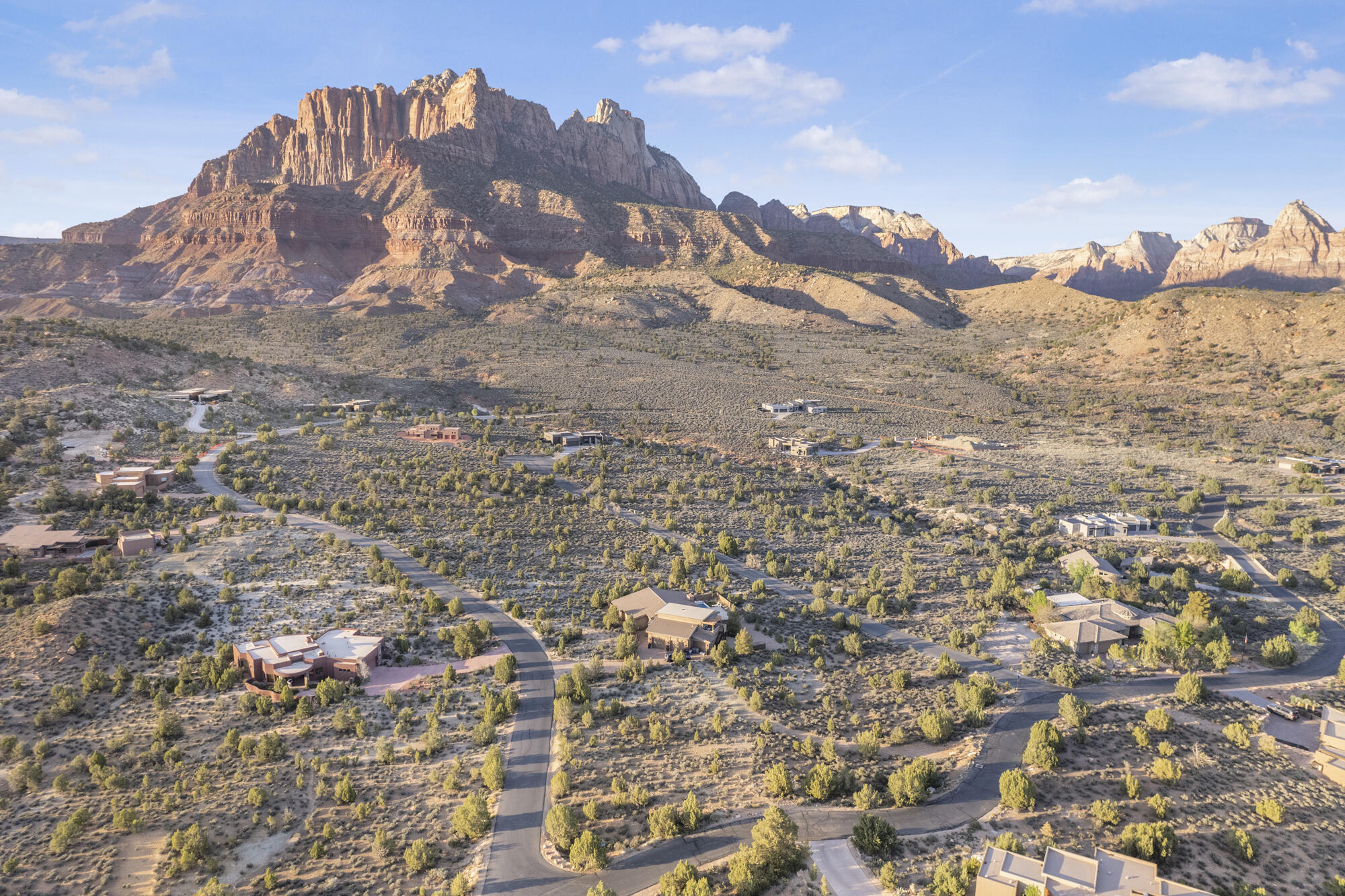 ANASAZI PLATEAU - Land