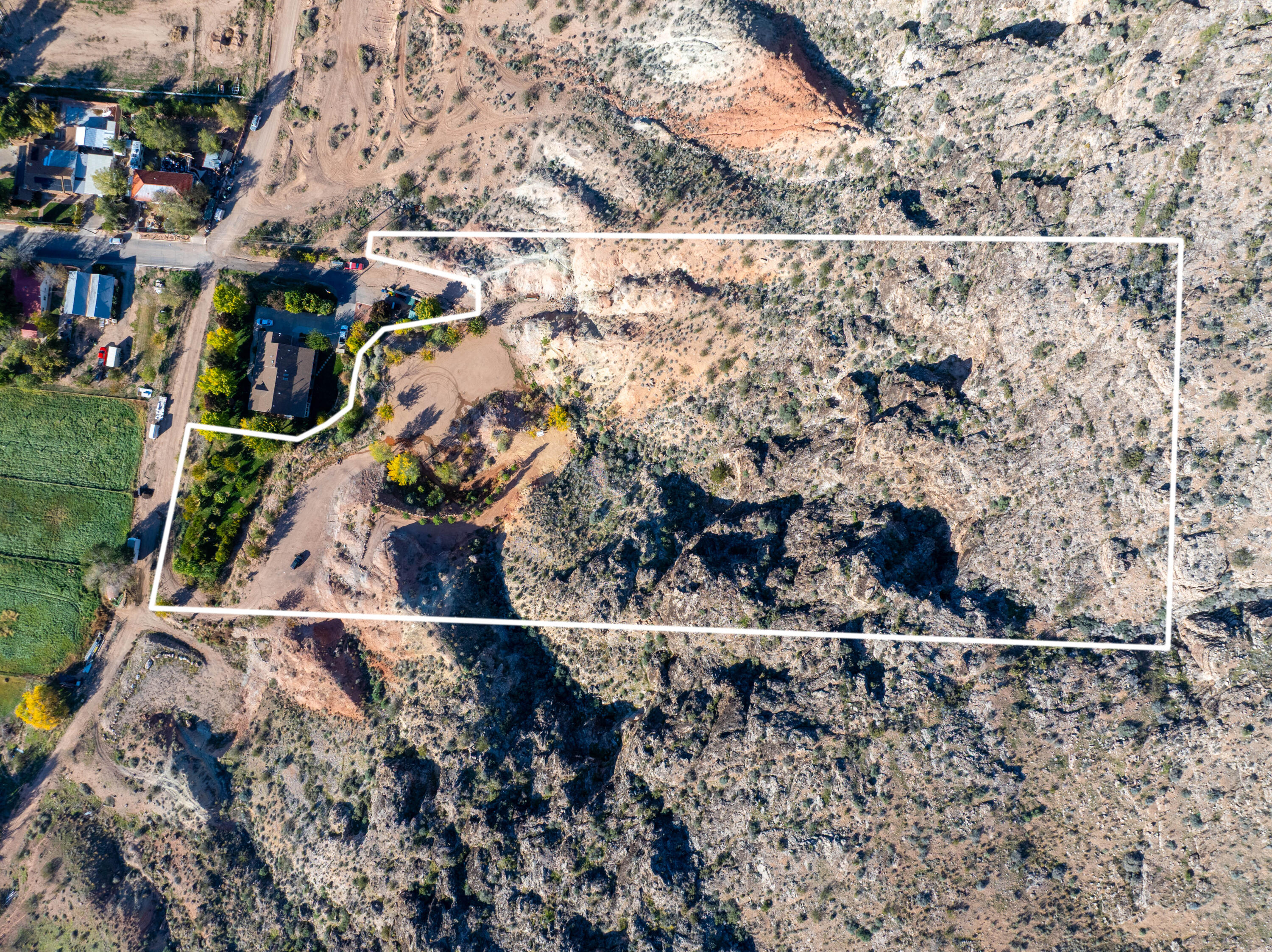 LAVERKIN TOWNSITE AND FIELD - Land