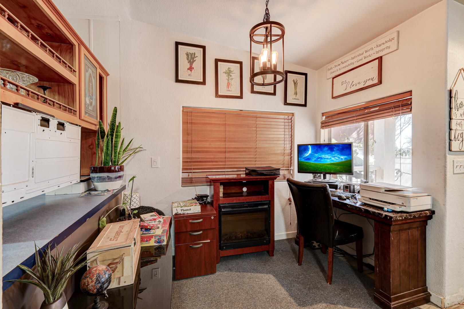 FOUNTAIN GREEN ESTATES - Residential