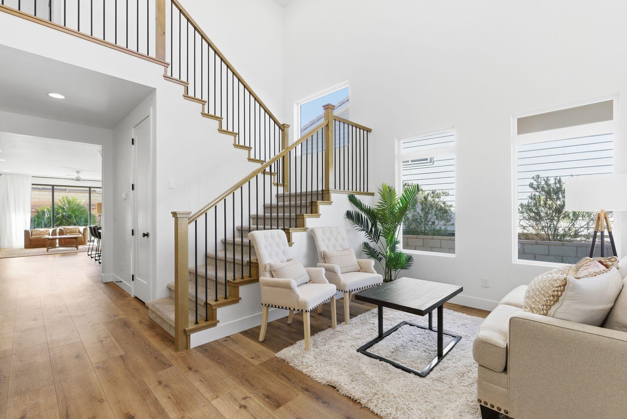 AUBURN HILLS - Residential