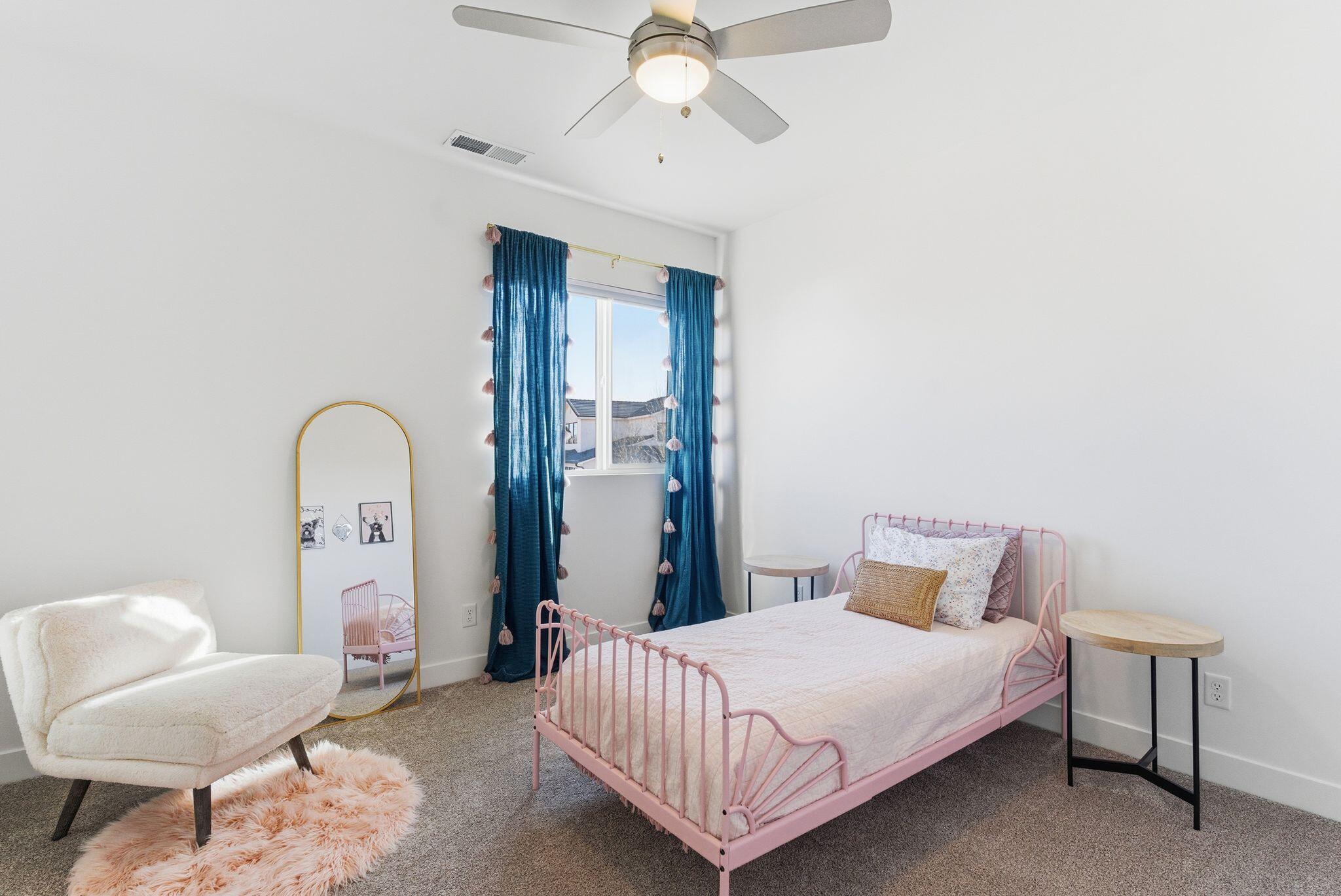 AUBURN HILLS - Residential