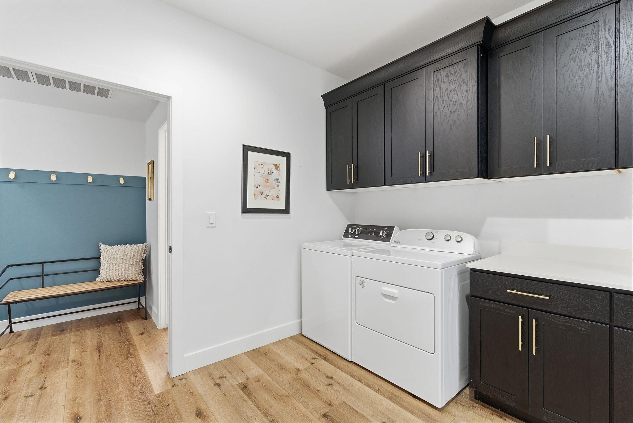 AUBURN HILLS - Residential