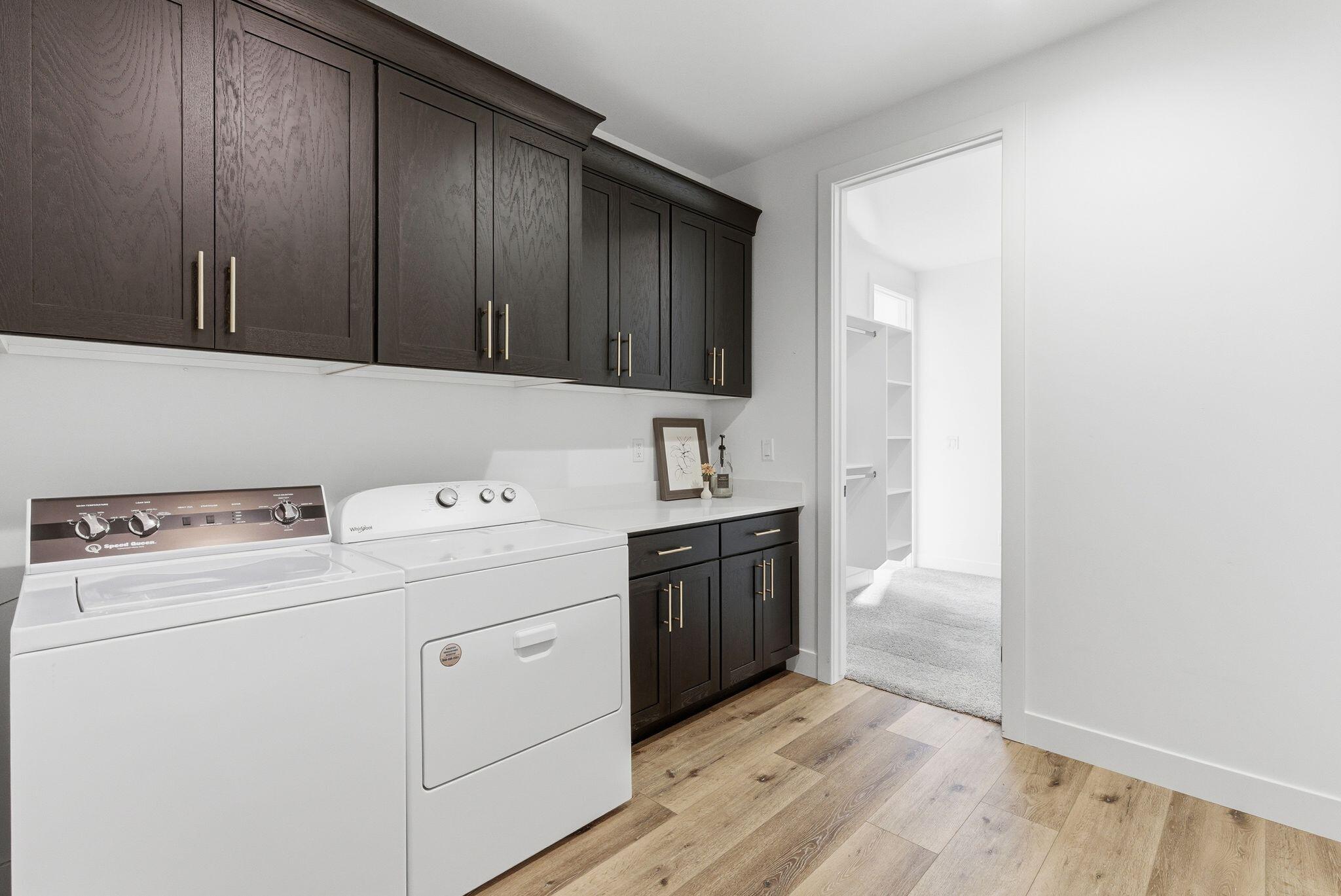 AUBURN HILLS - Residential