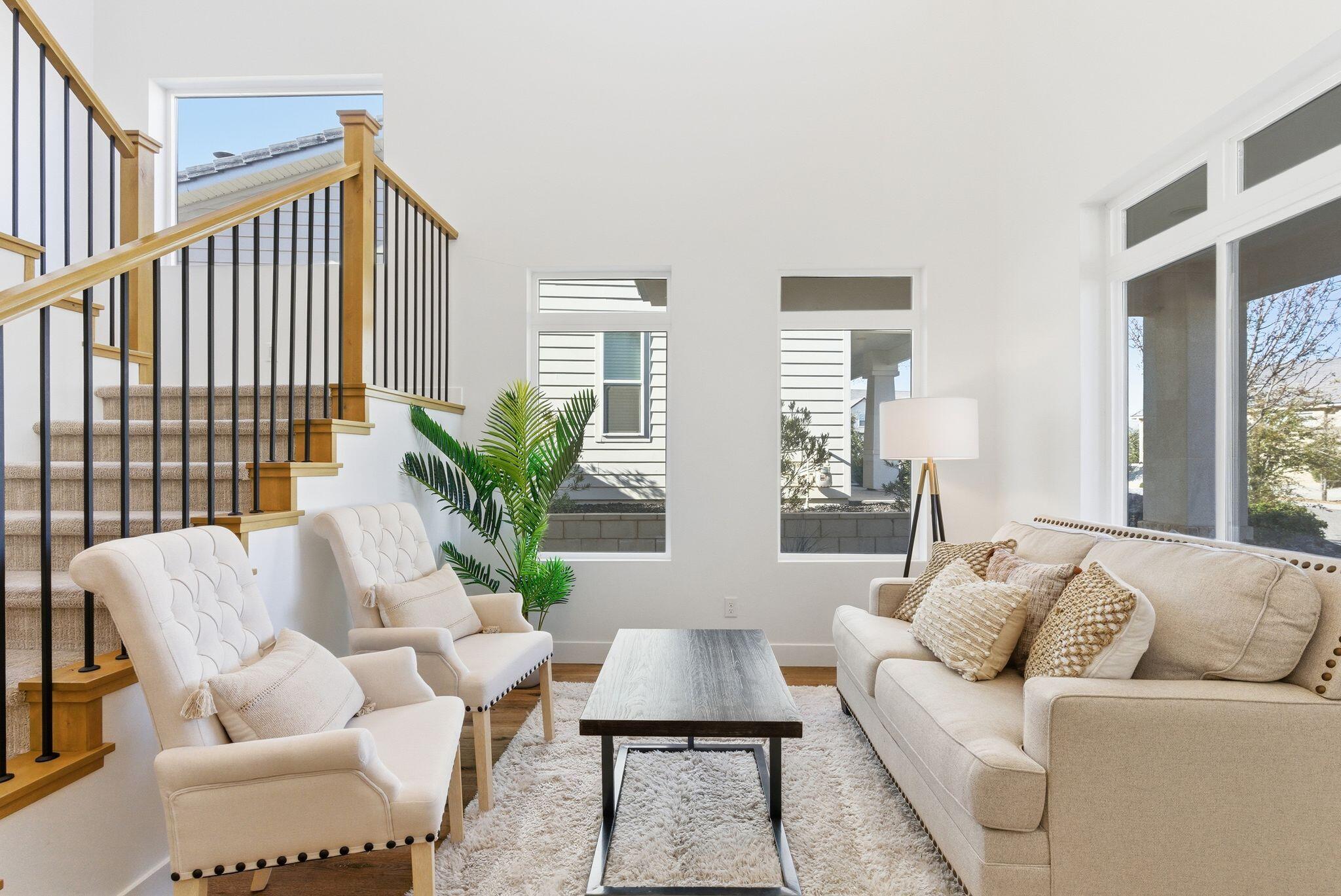 AUBURN HILLS - Residential