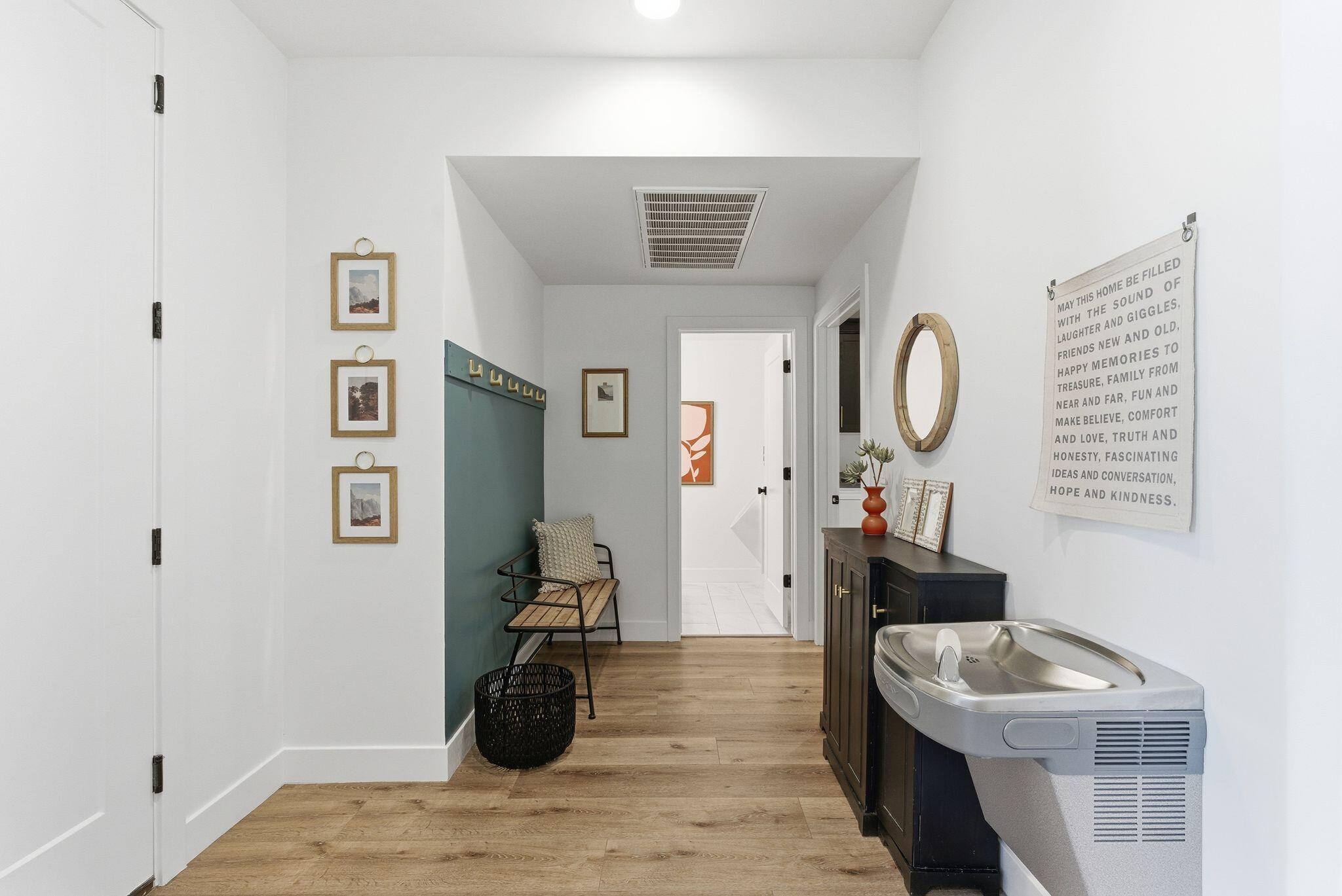 AUBURN HILLS - Residential