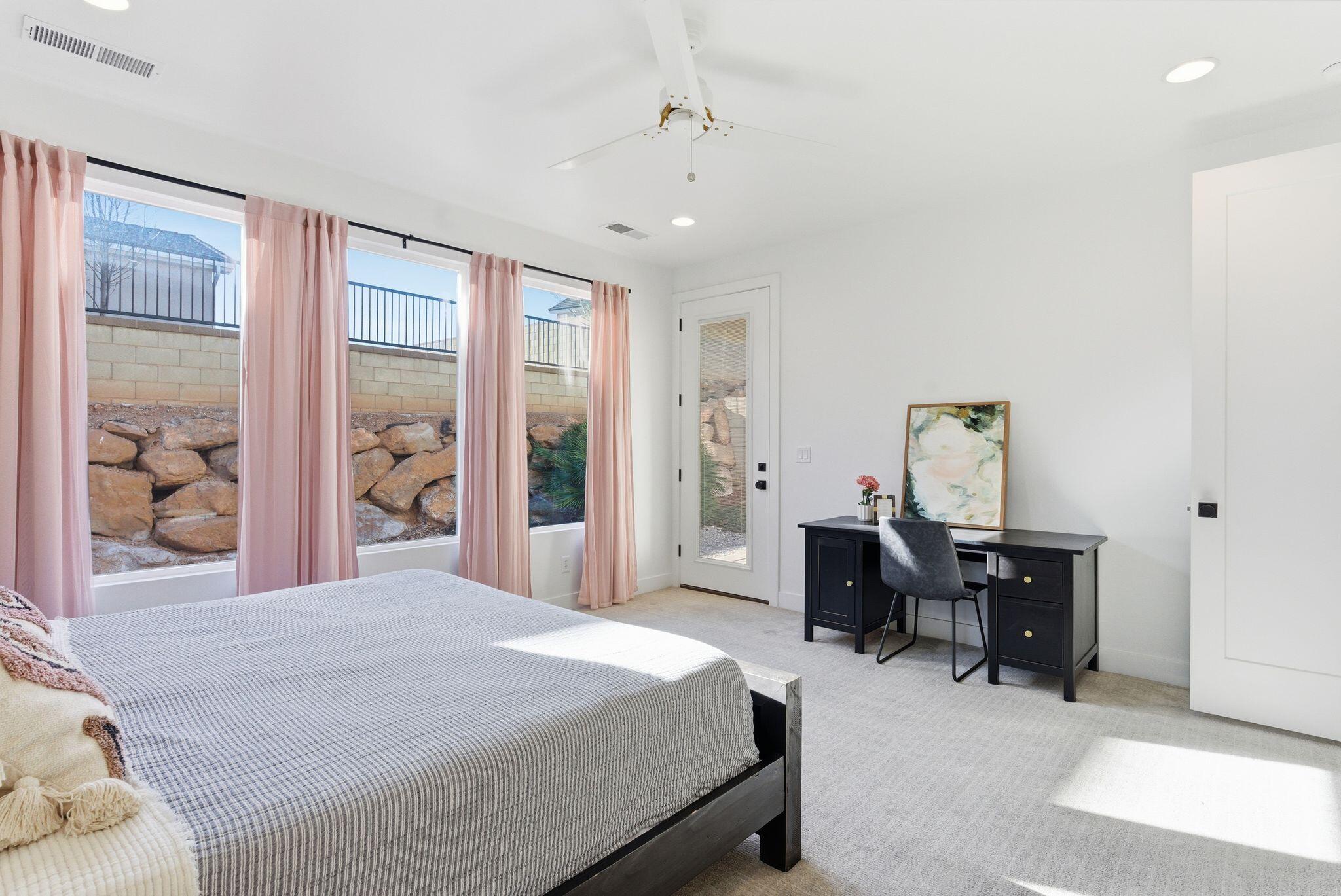 AUBURN HILLS - Residential