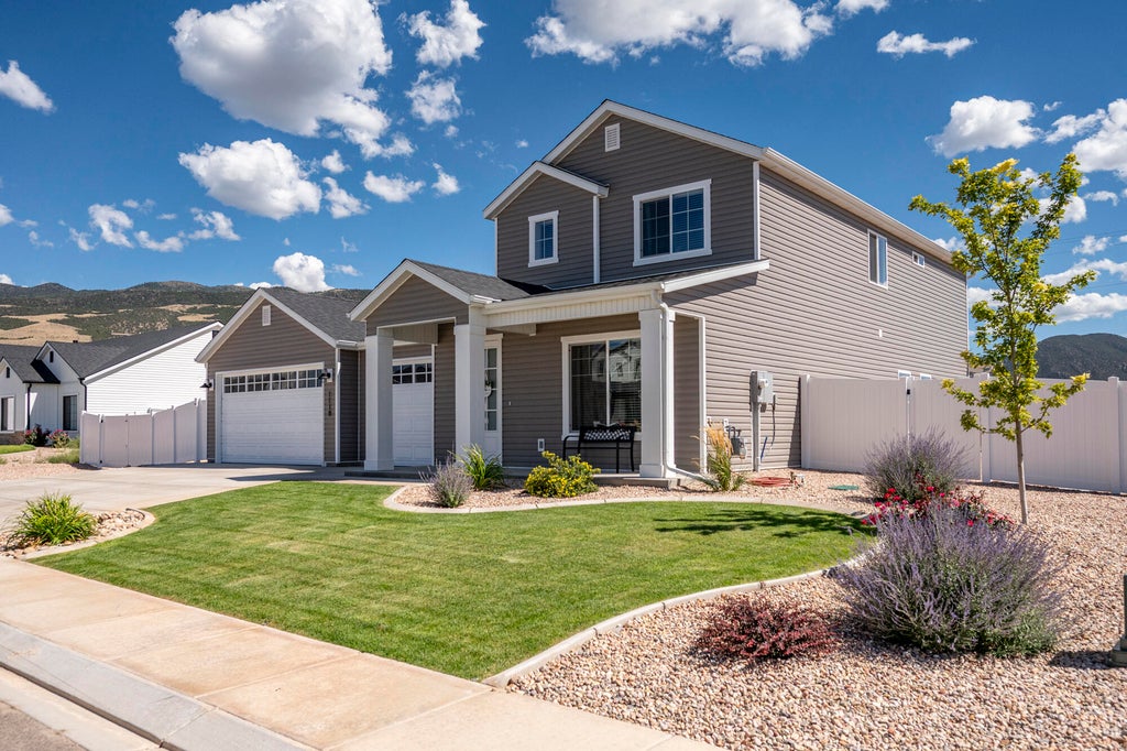 Photo of 1118 E 4240 N, Enoch, UT 84721 (MLS # 26-275283)