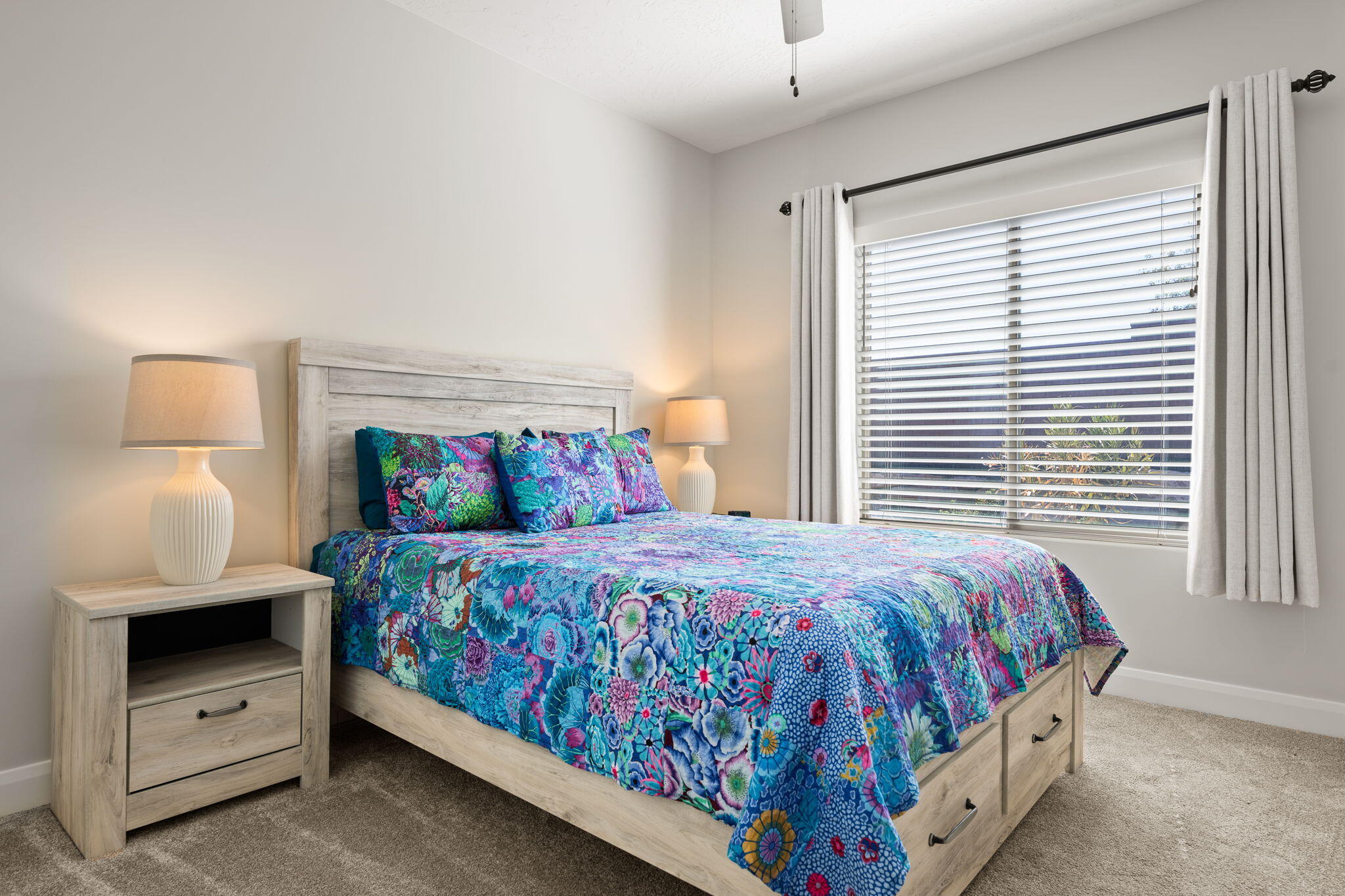 VARANO VISTAS AT DIVARIO - Residential