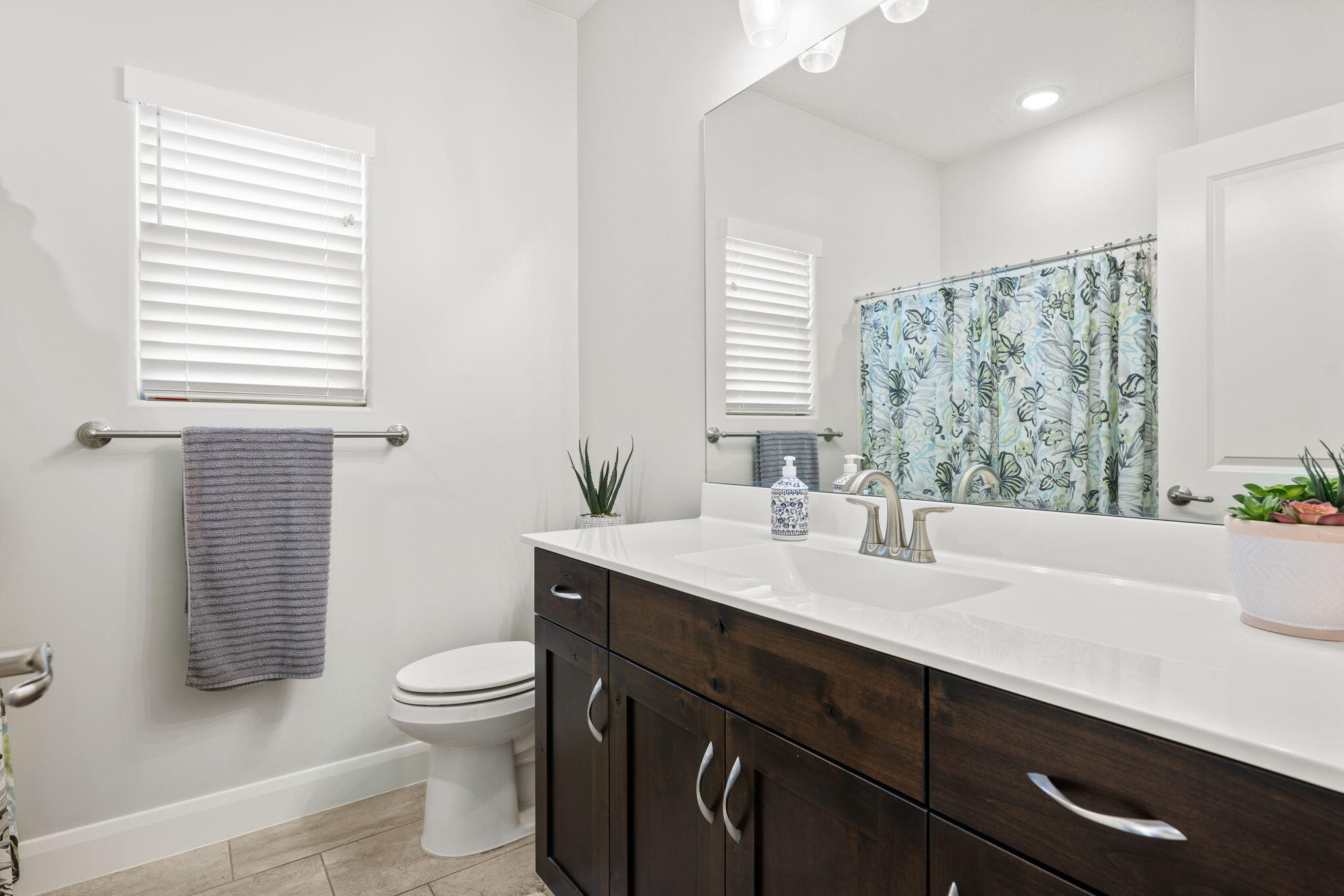 VARANO VISTAS AT DIVARIO - Residential