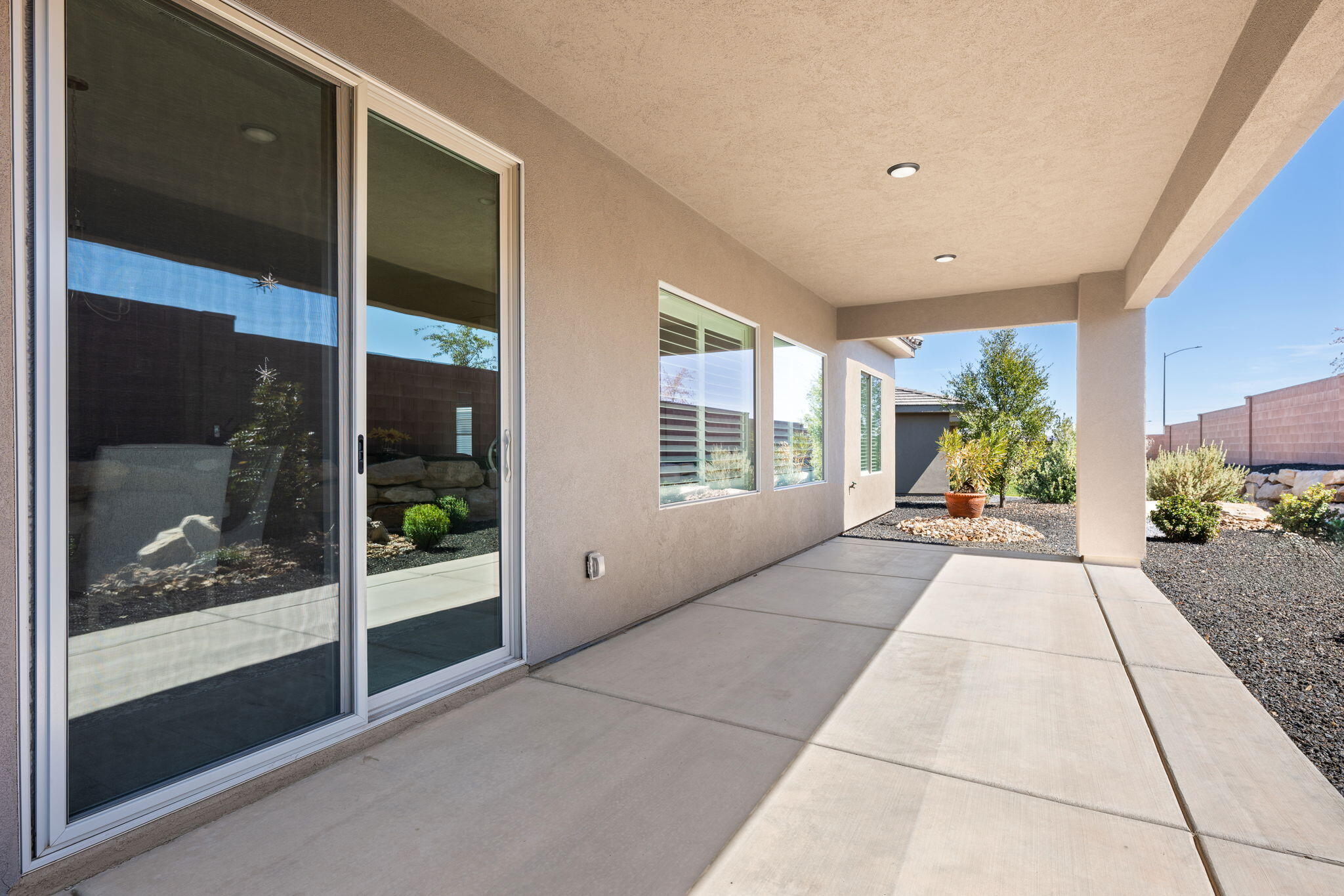 VARANO VISTAS AT DIVARIO - Residential