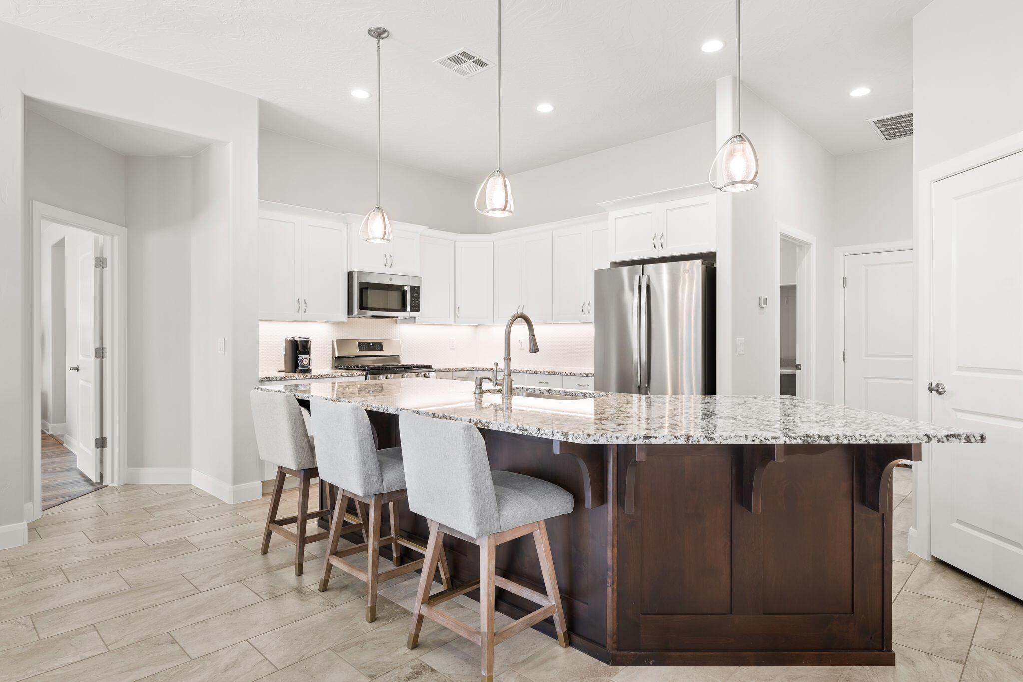 VARANO VISTAS AT DIVARIO - Residential