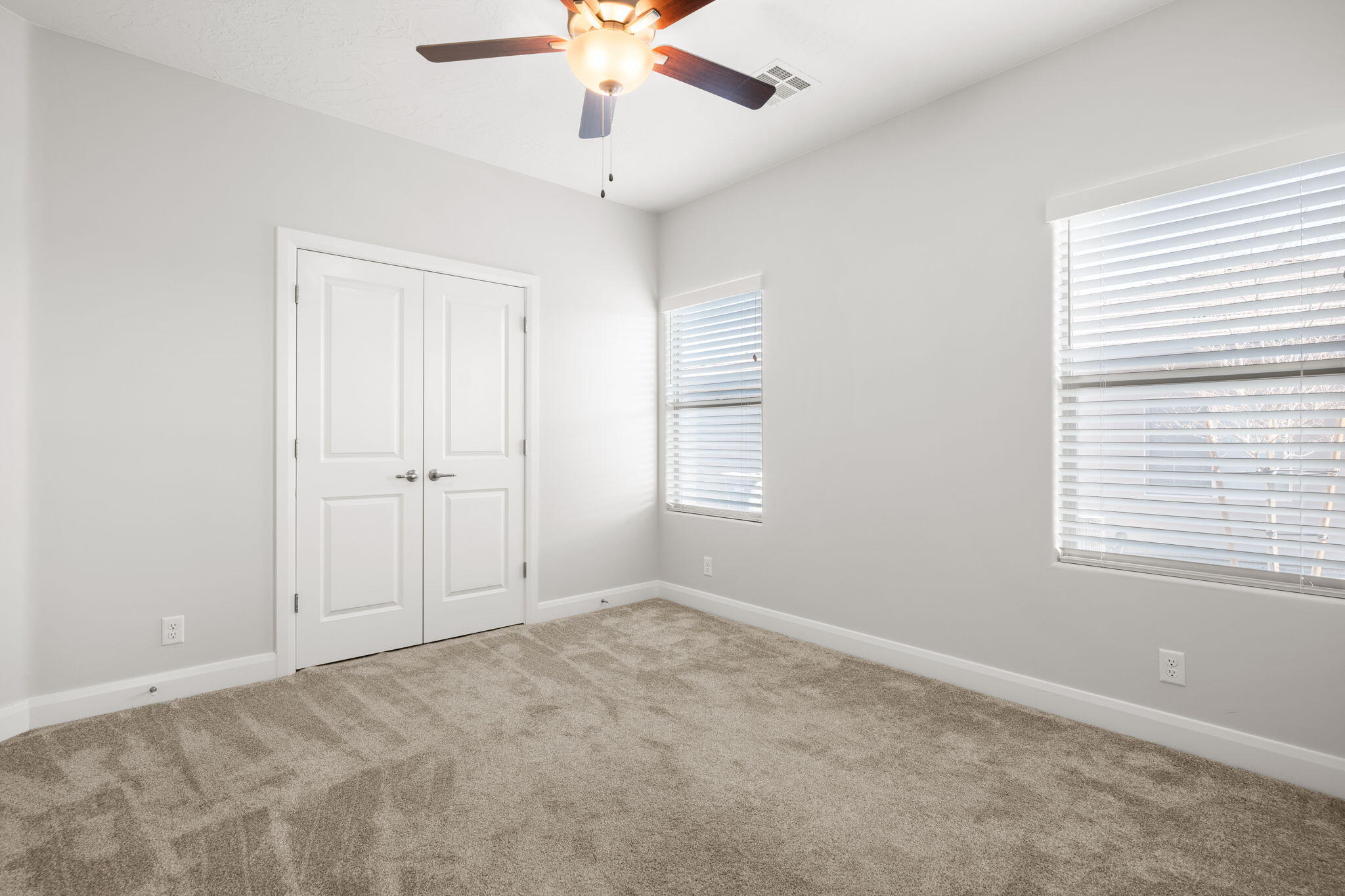 VARANO VISTAS AT DIVARIO - Residential