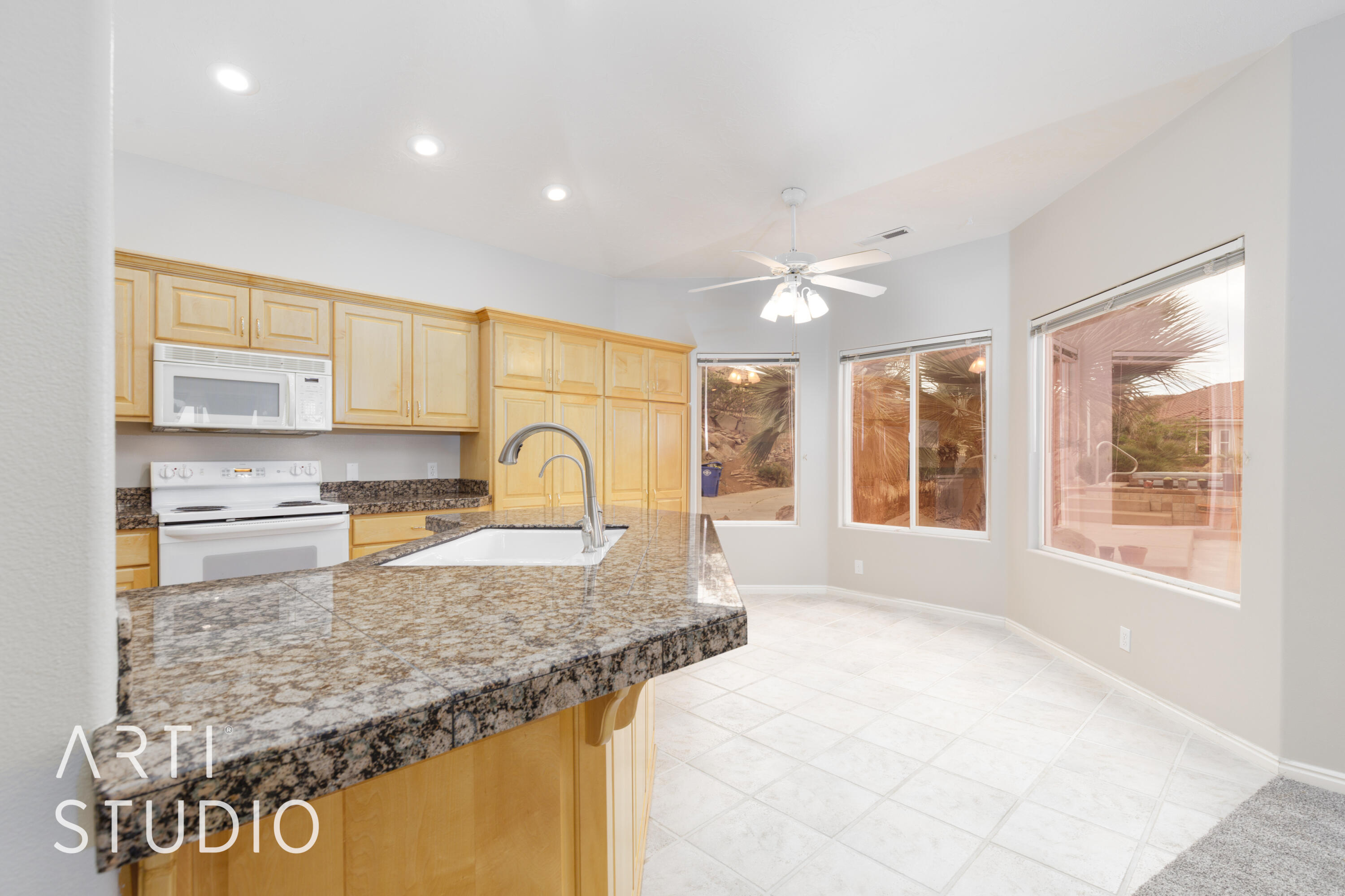 TAMARACK RIDGE ESTATES - Residential