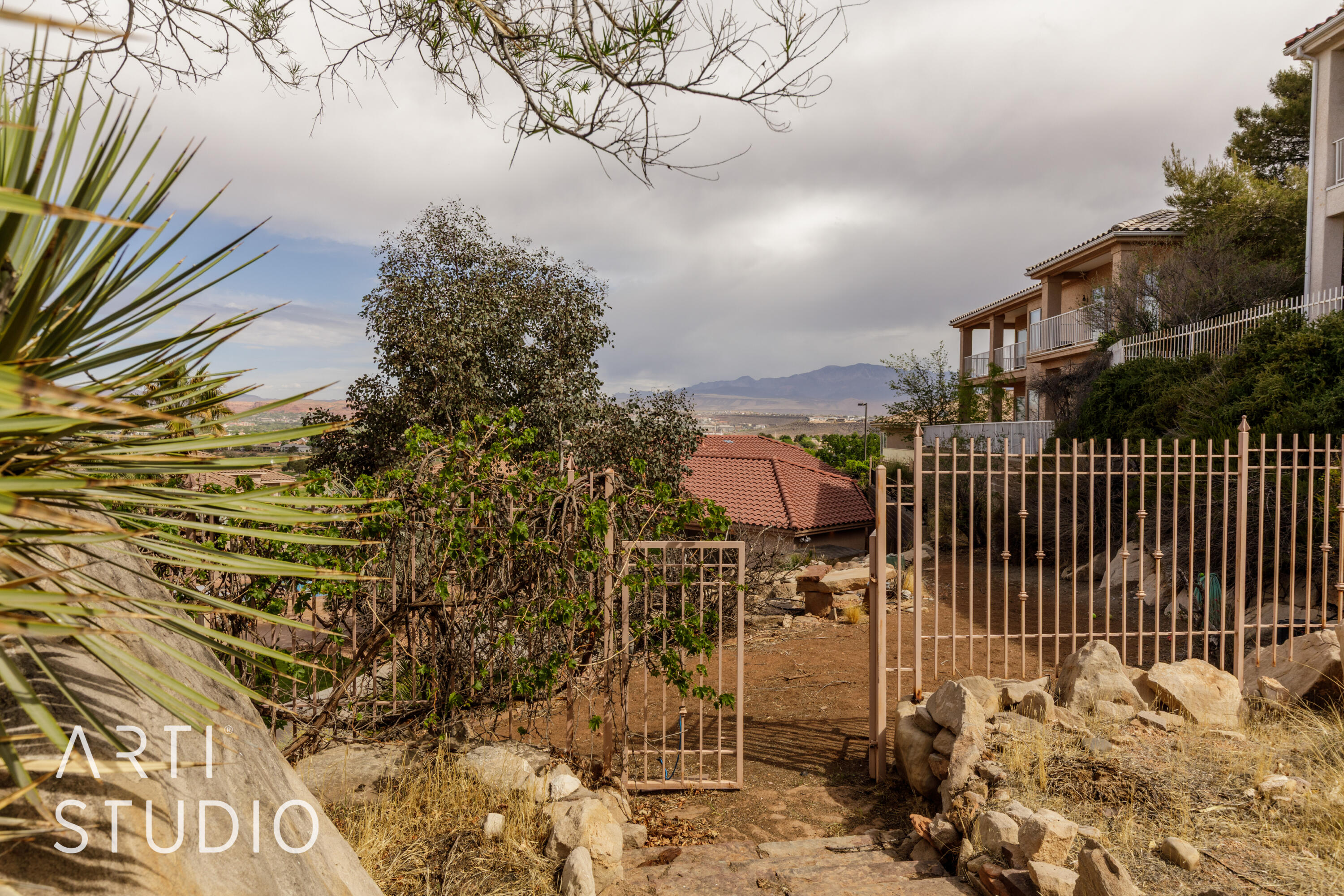 TAMARACK RIDGE ESTATES - Residential