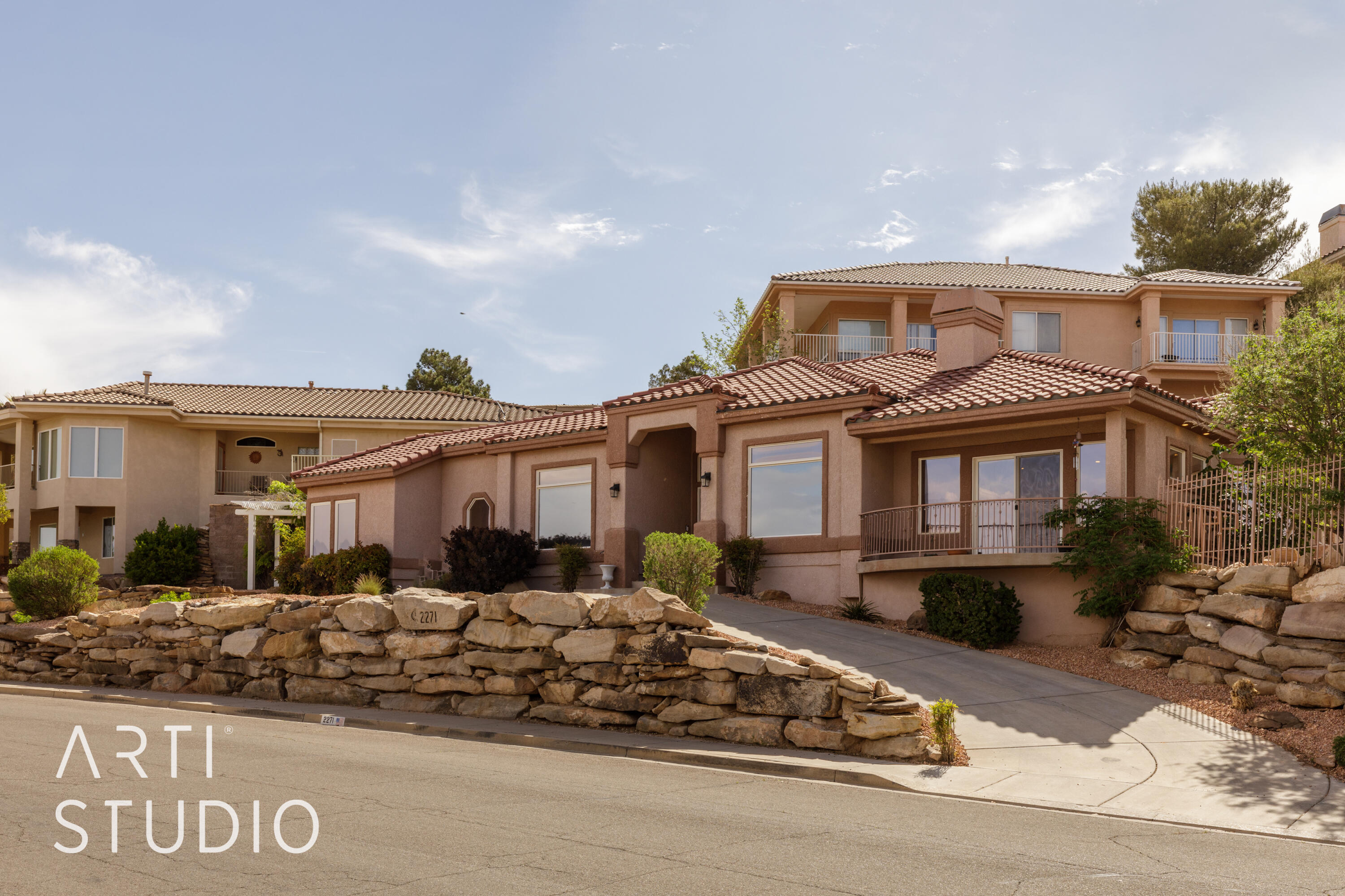 TAMARACK RIDGE ESTATES - Residential