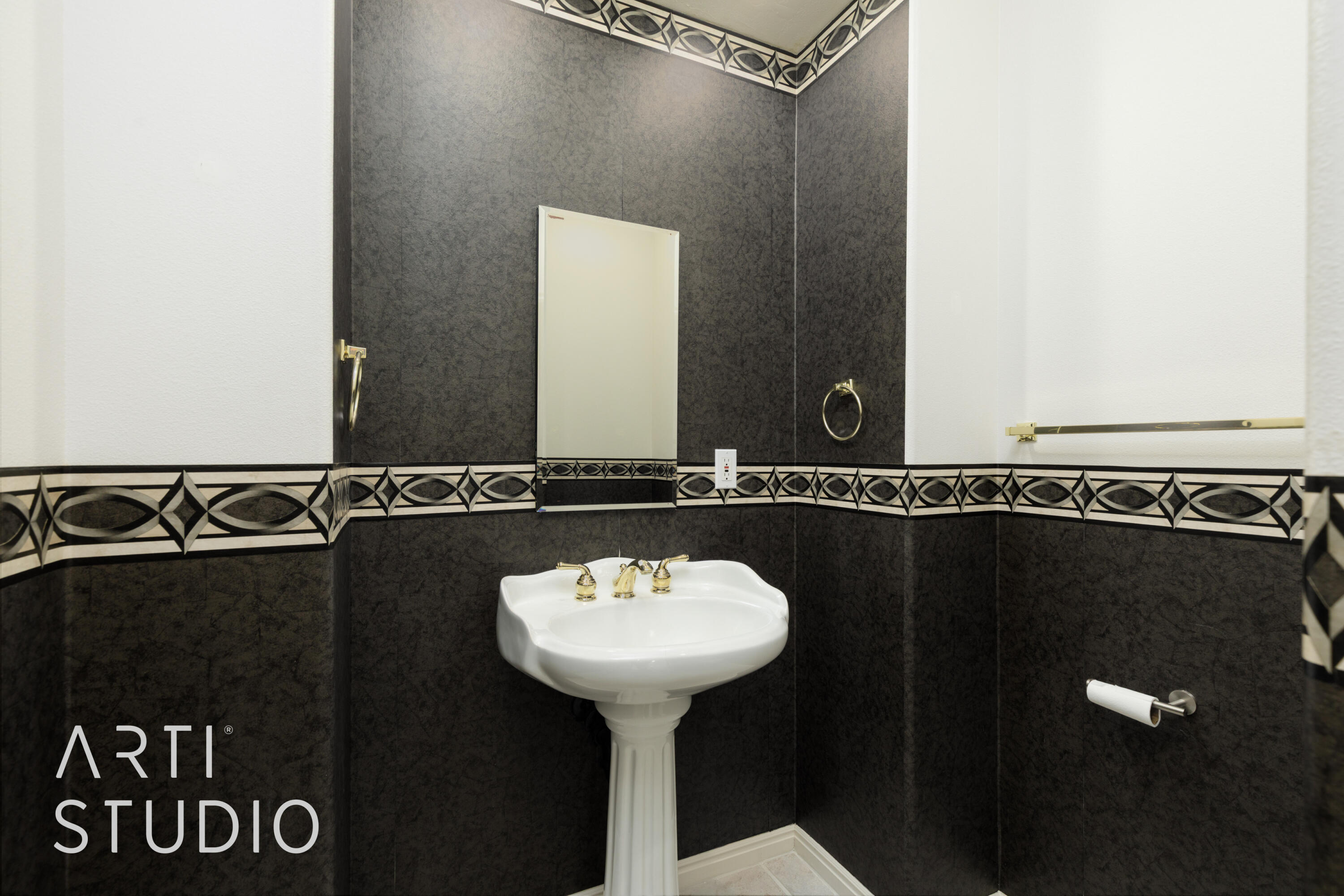 TAMARACK RIDGE ESTATES - Residential