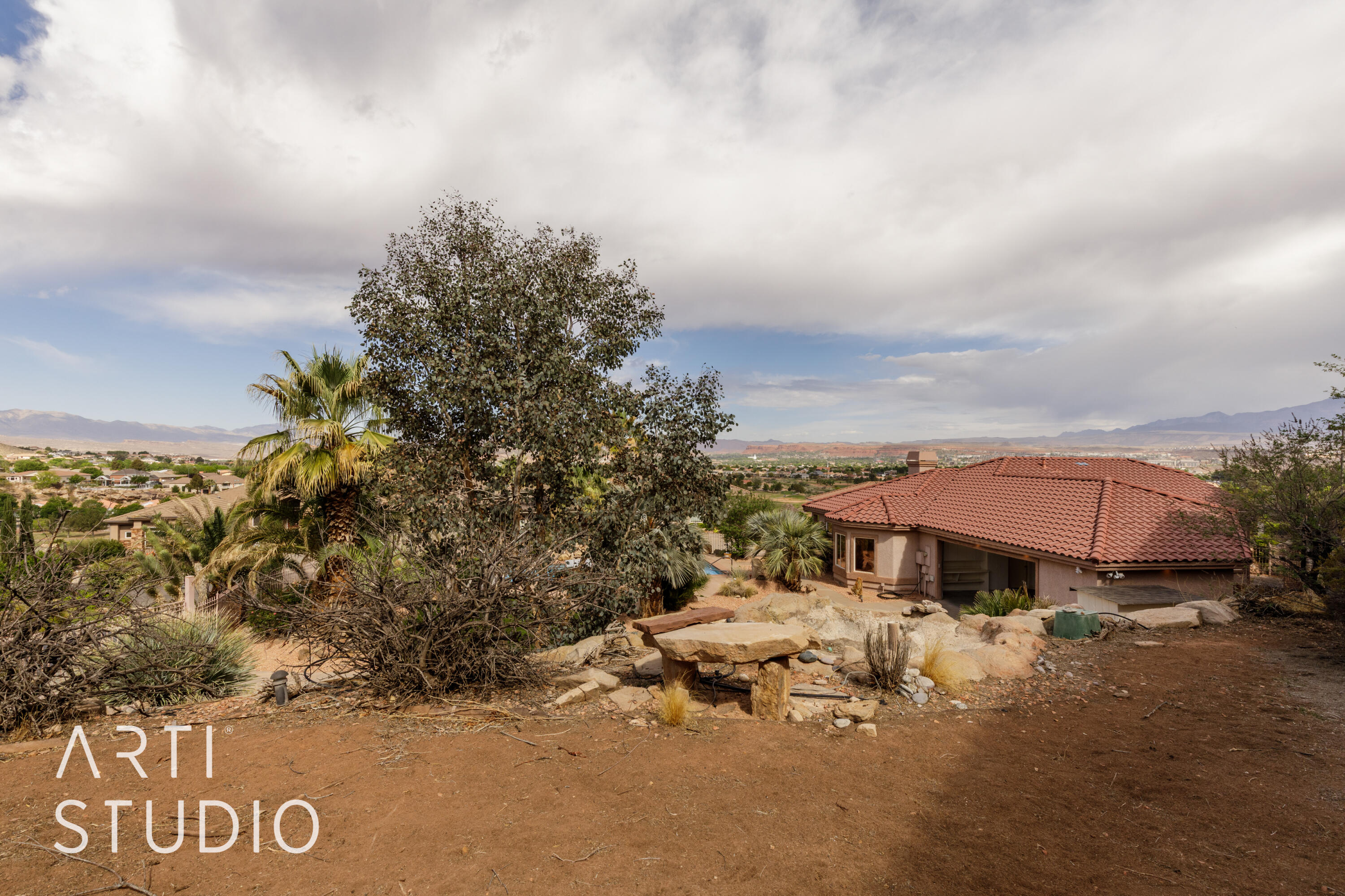 TAMARACK RIDGE ESTATES - Residential