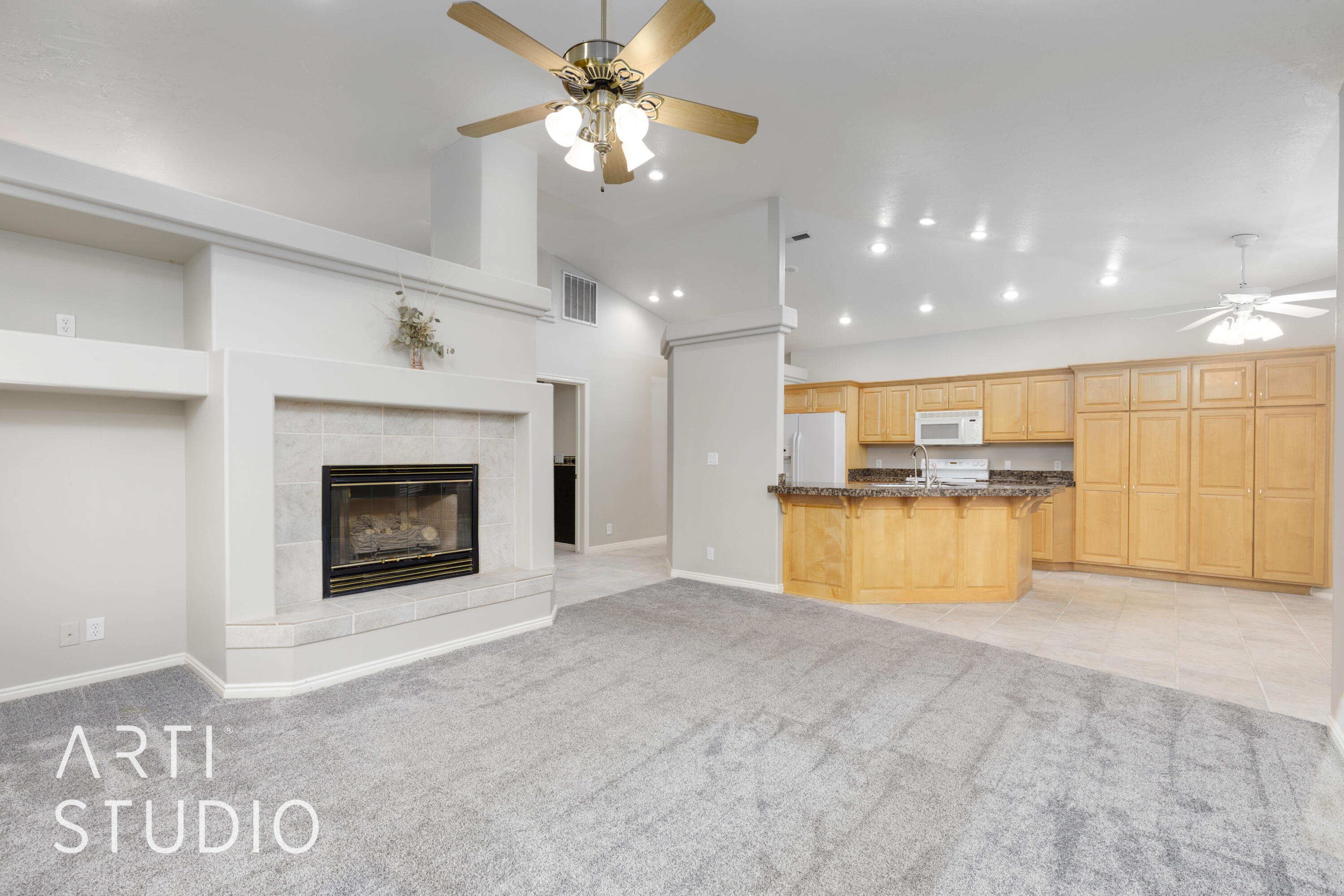 TAMARACK RIDGE ESTATES - Residential